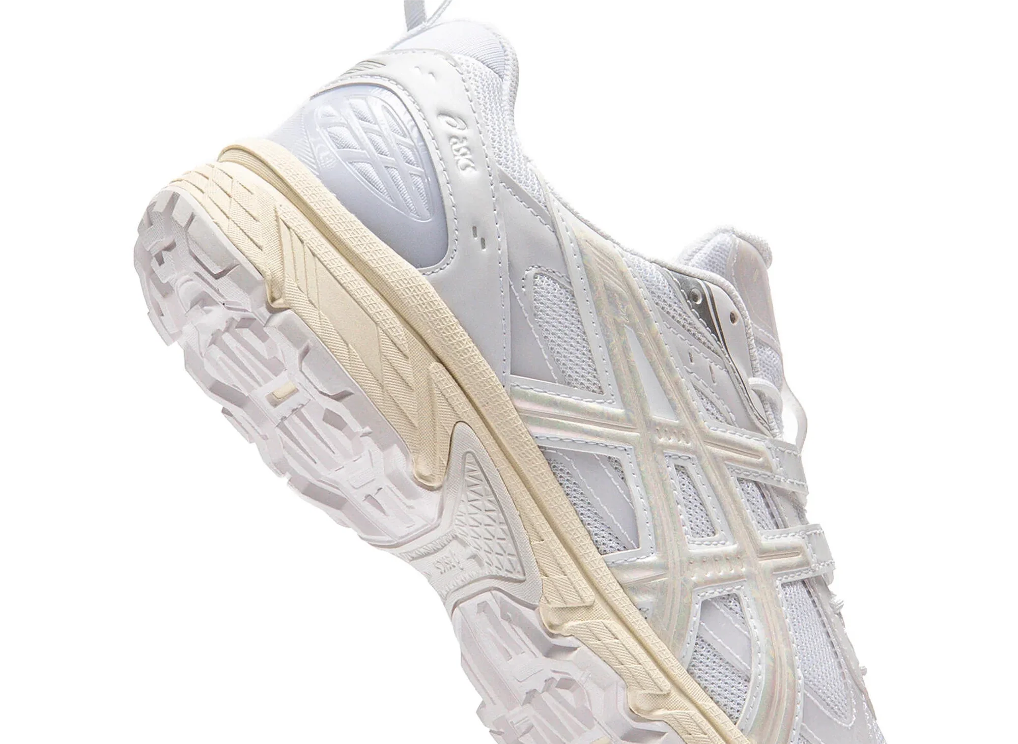 Asics Gel-Nunobiki in White / Cream - Image 5