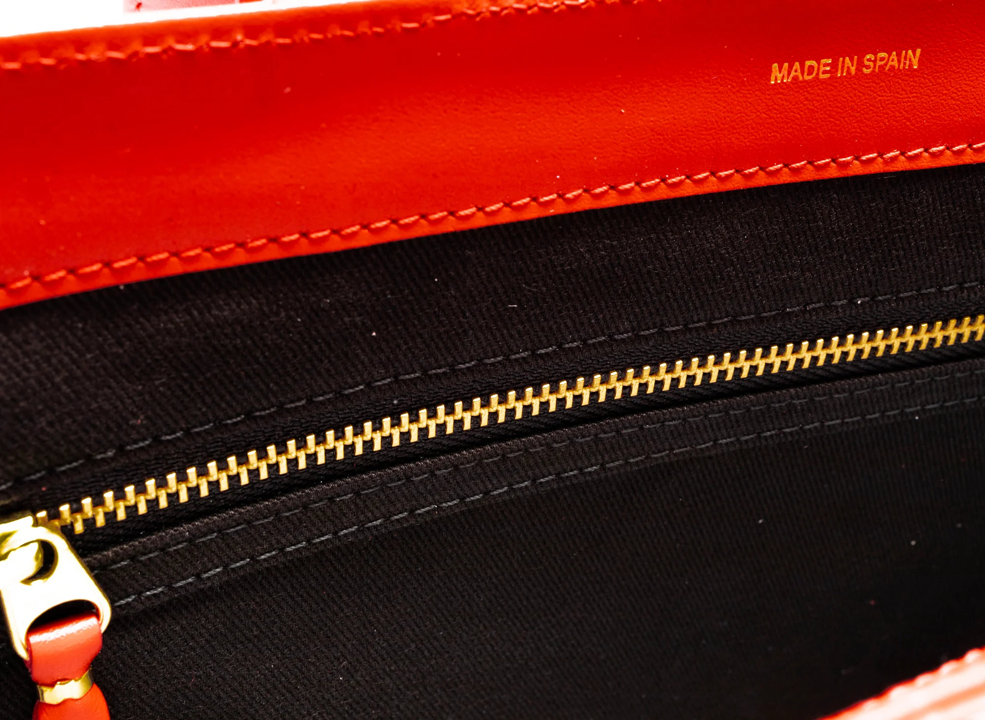 Comme des Garçon Huge Logo Bag in Red - Image 3