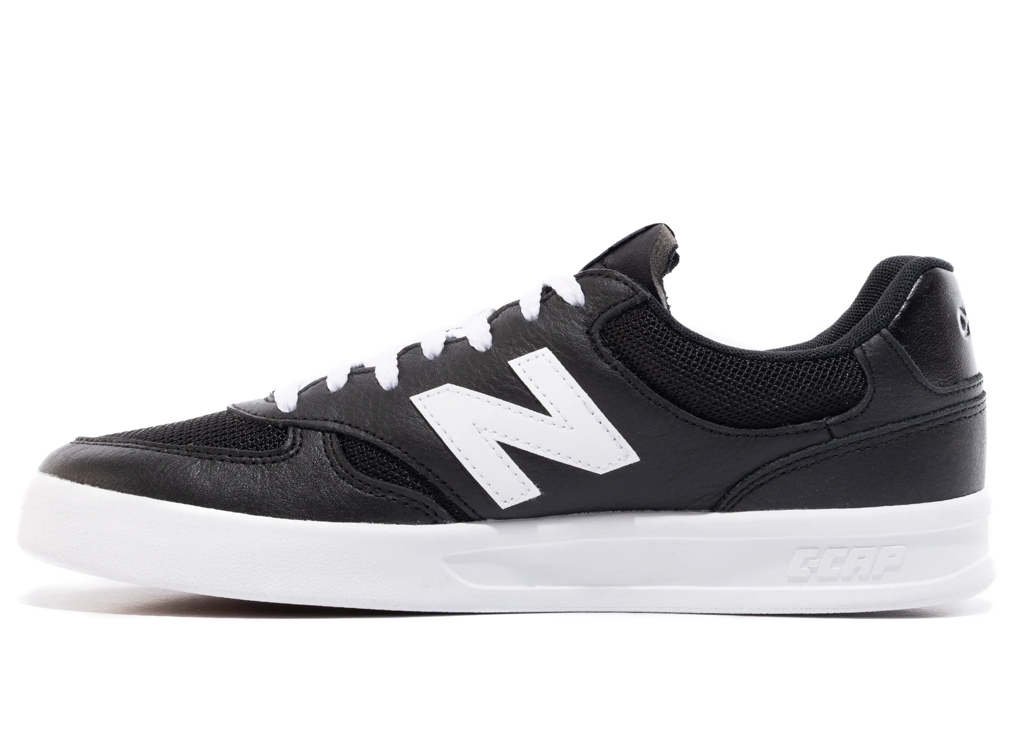 Comme des Garçons HOMME x New Balance in Black - Image 3