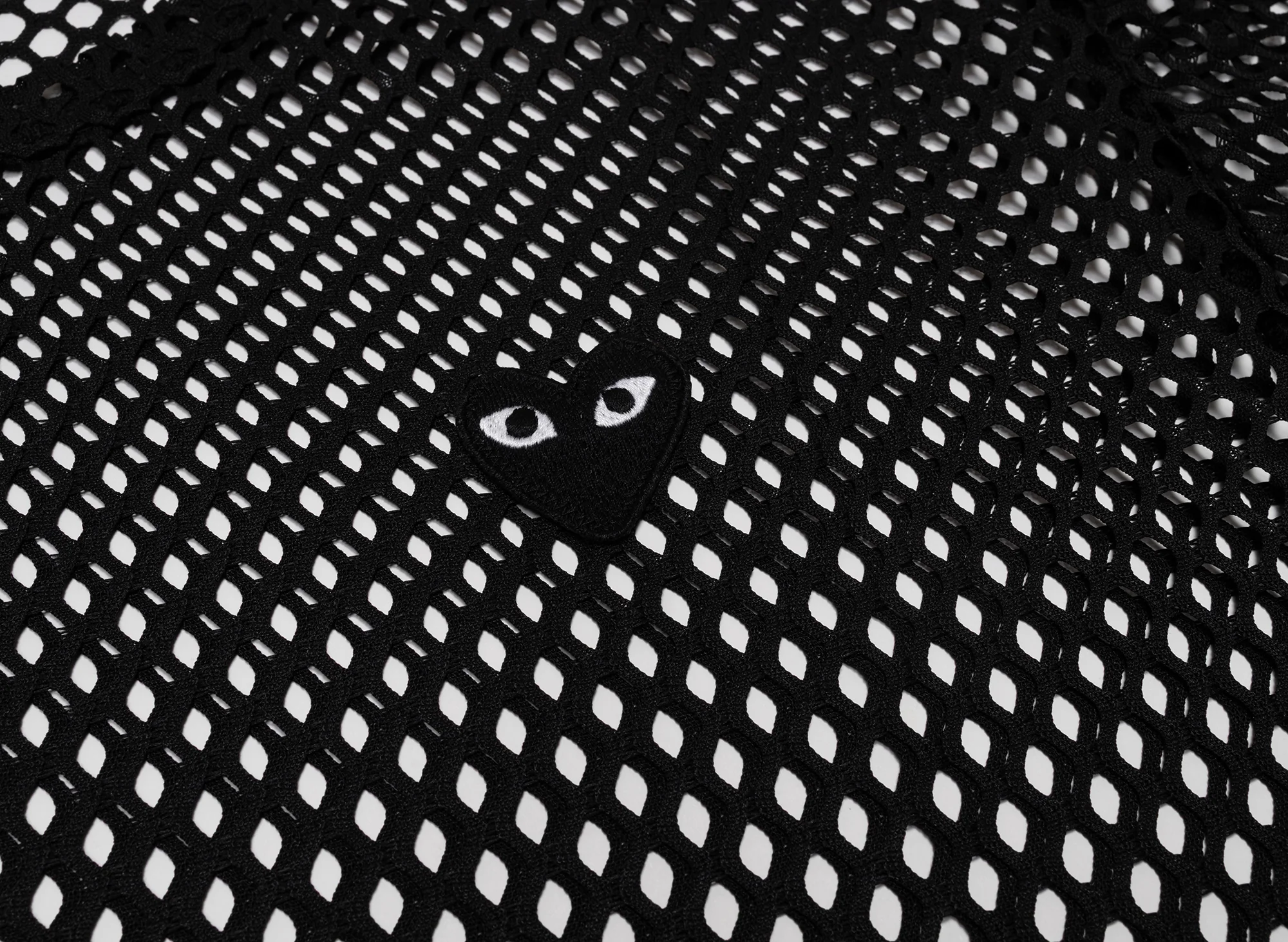 Comme des Garçons Play T-Shirt Mesh Black Emblem in Black - Image 2