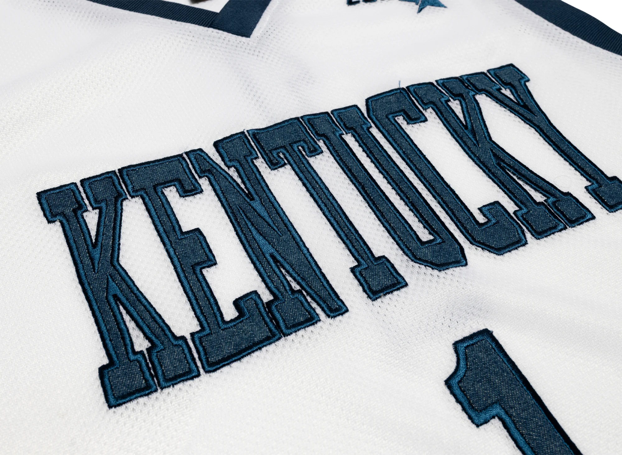 Converse University of Kentucky Basketball Denim Jersey in White - Image 6