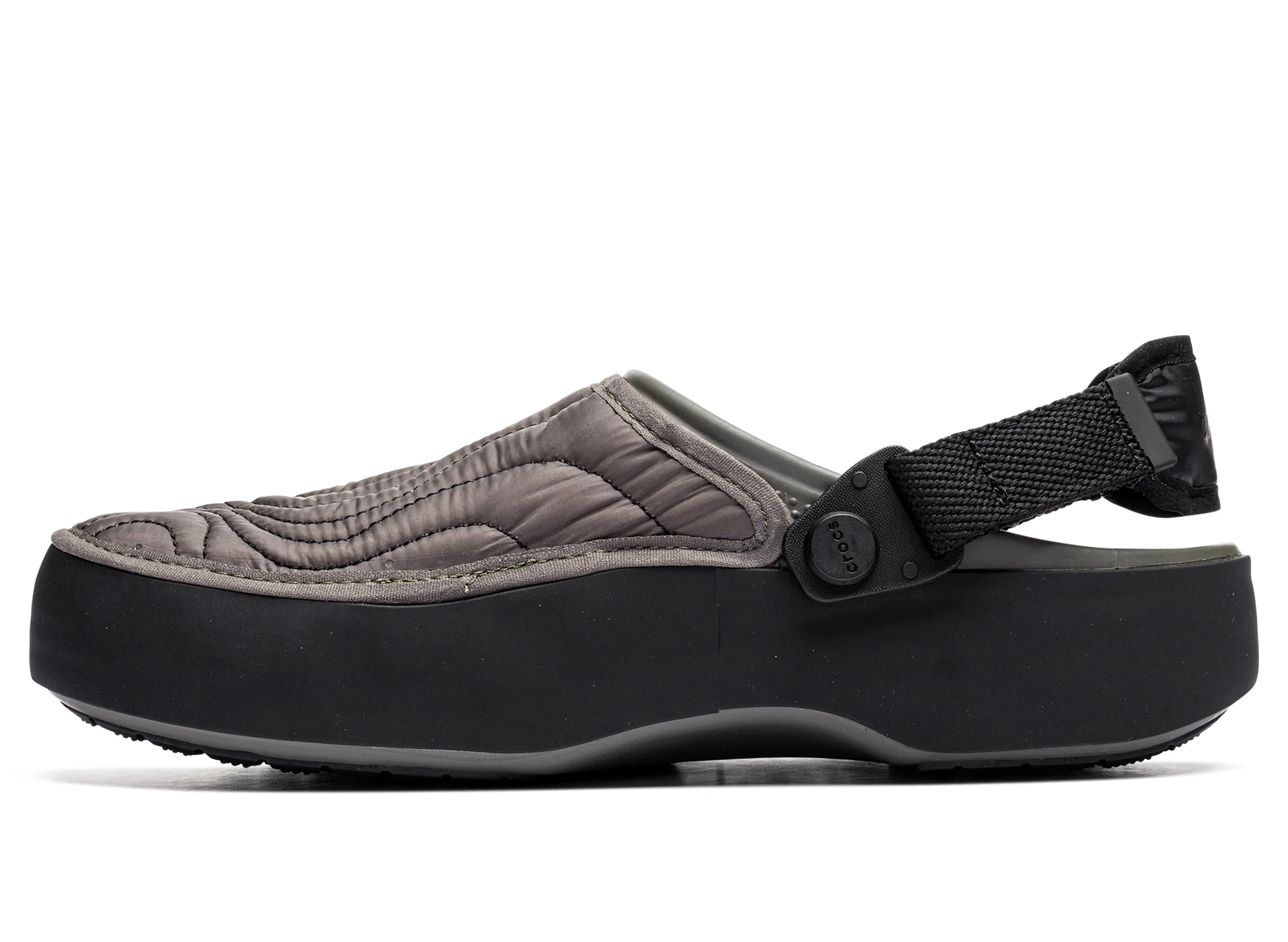 Crocs Classic Elevated Quilted Clog in Grey / Black - Image 3
