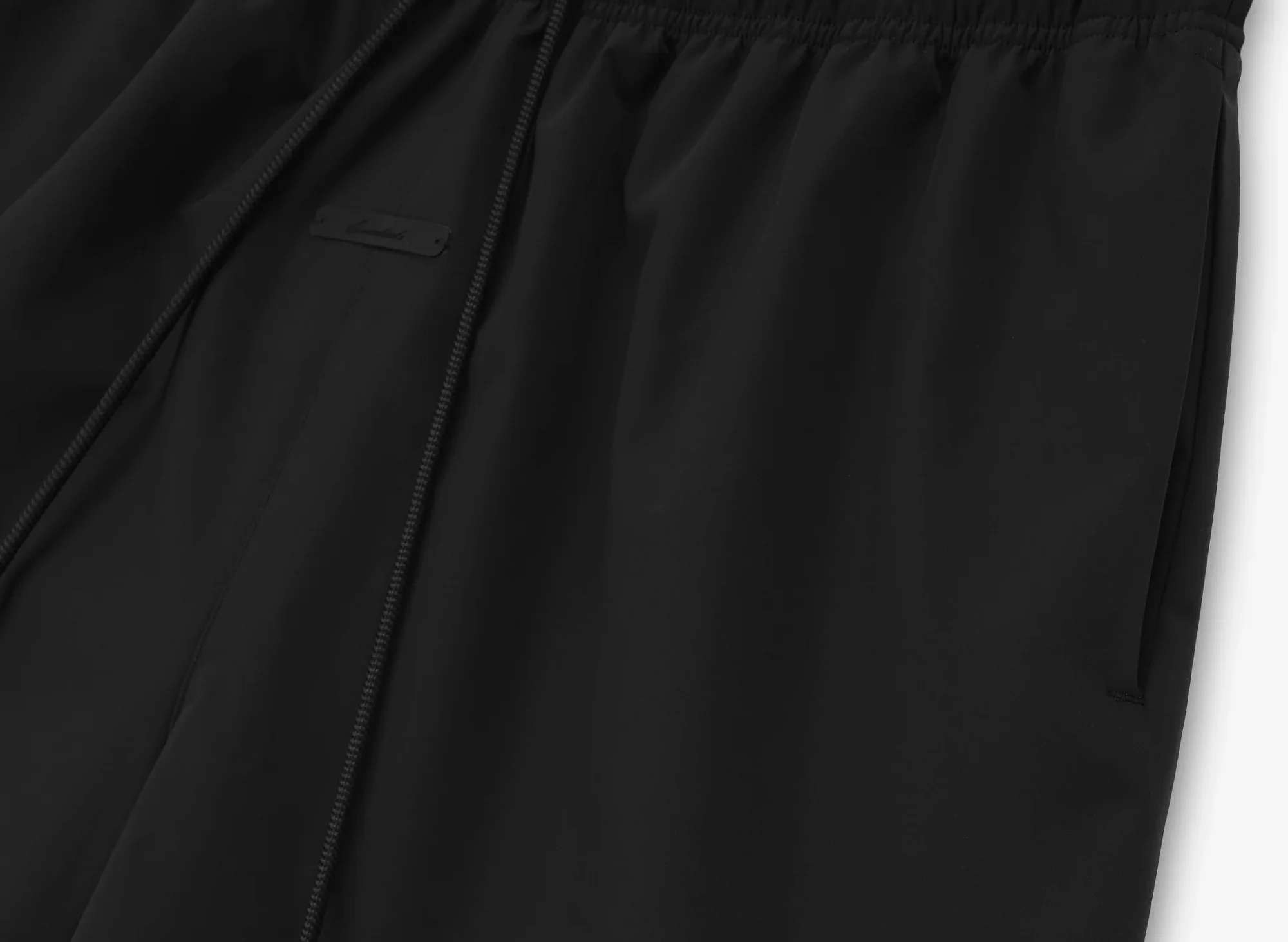 Fear of God Essentials Active Trace Classic Short 'Vintage Black' - Image 3
