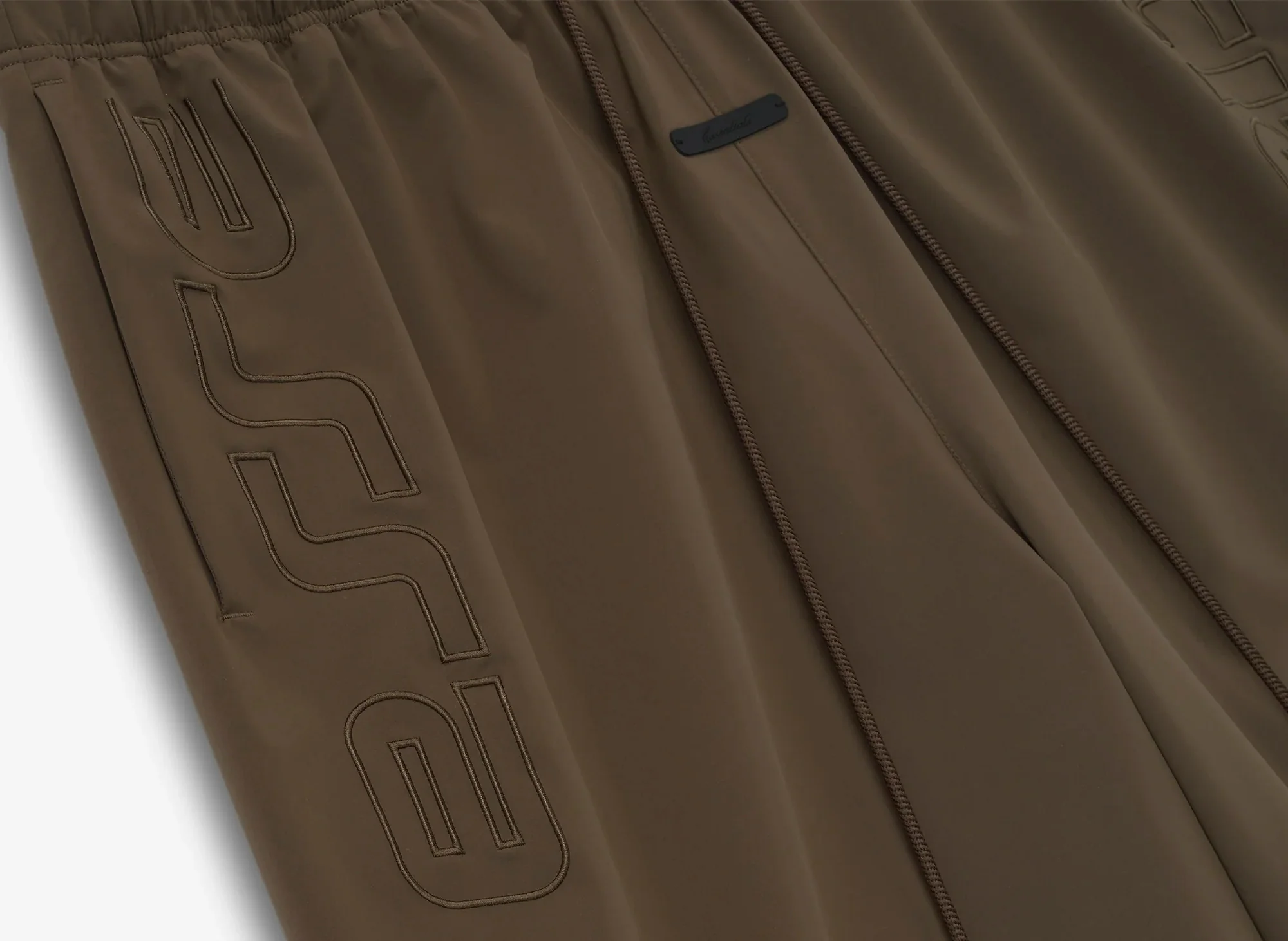 Fear of God Essentials Active Trace Relaxed Short 'Brown' - Image 3