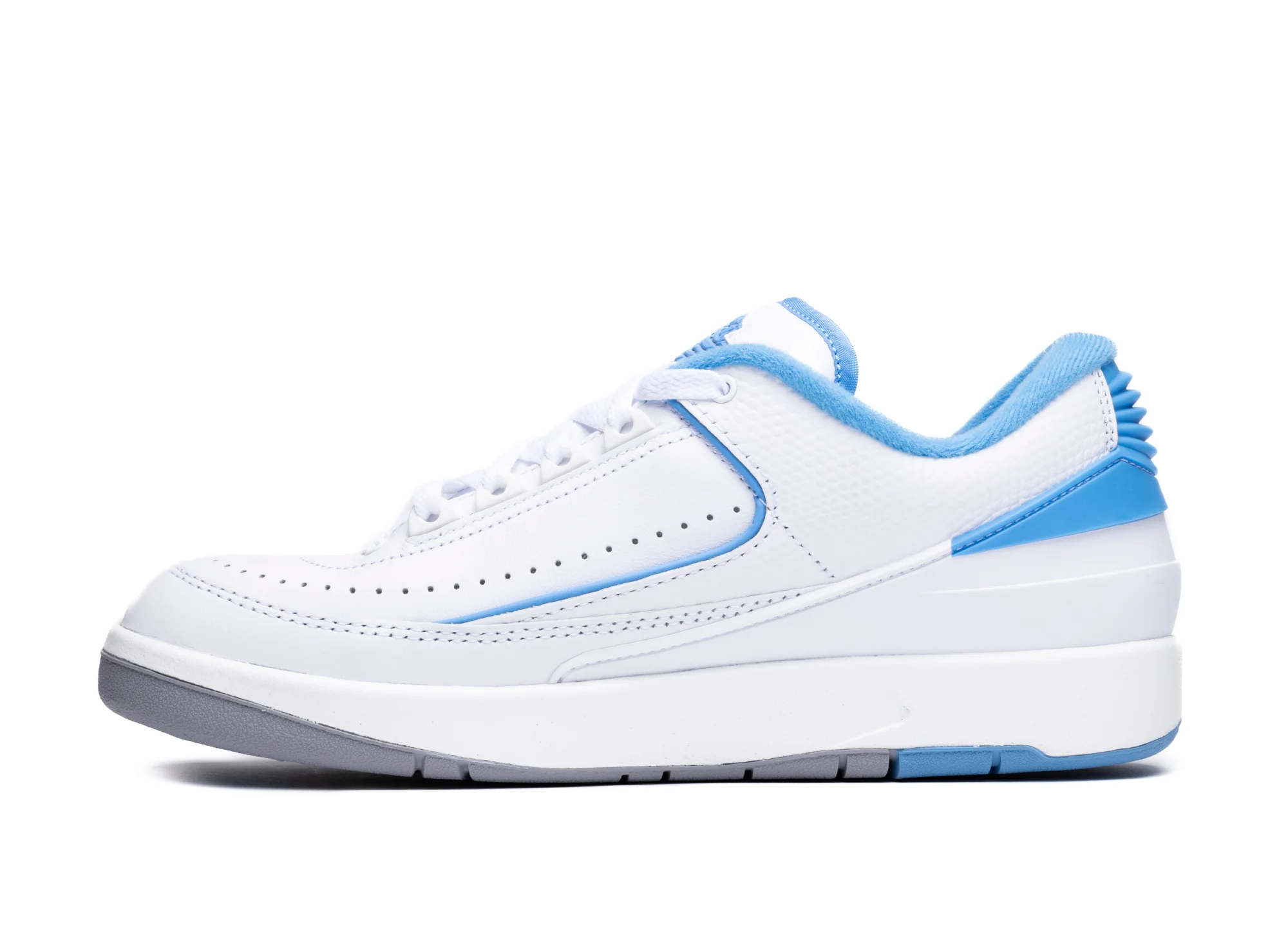 GS Air Jordan 2 Low 'UNC' - Image 3