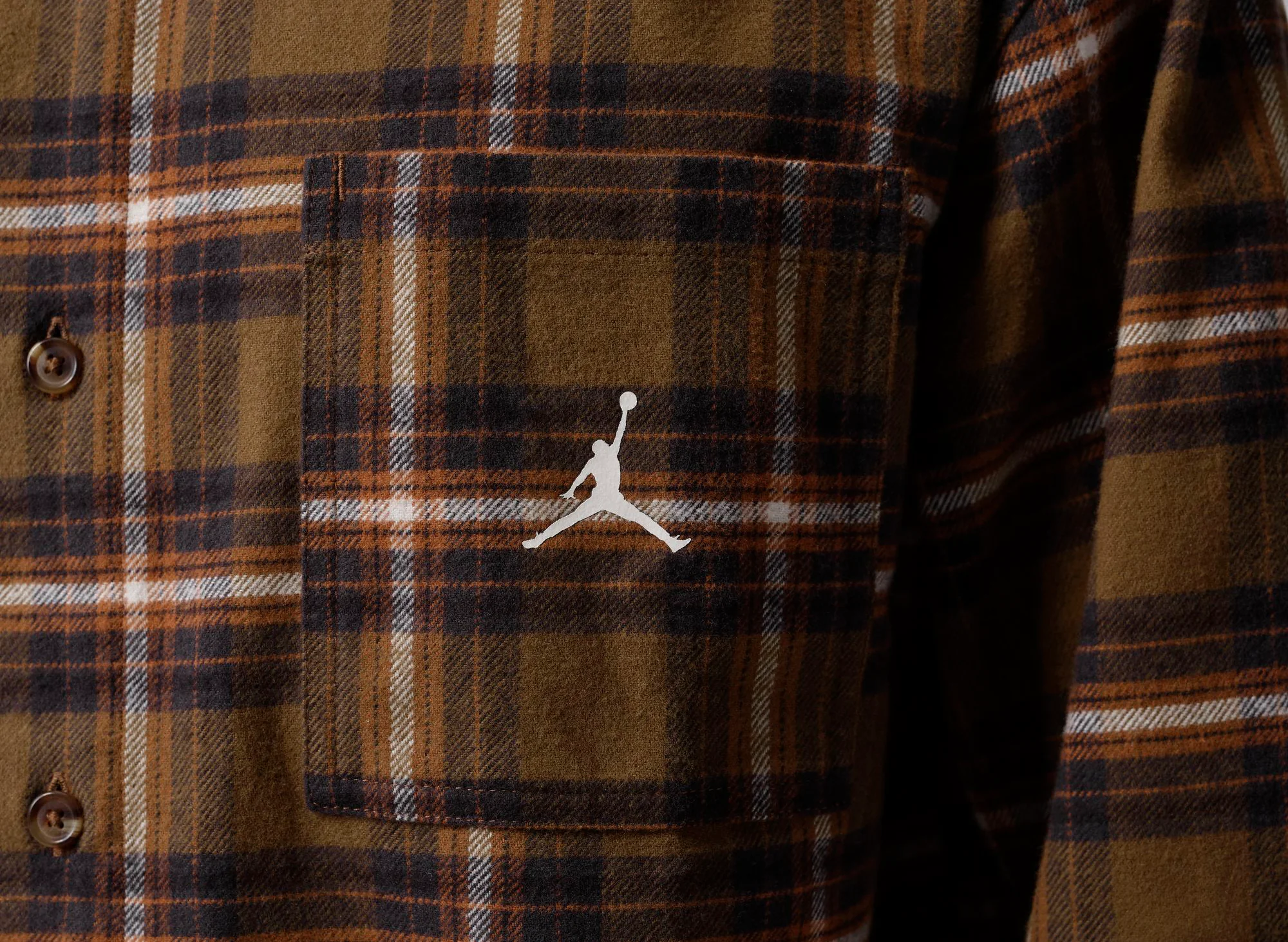 Jordan Brooklyn Graphic Flannel in Yukon Brown / Sail - Image 3