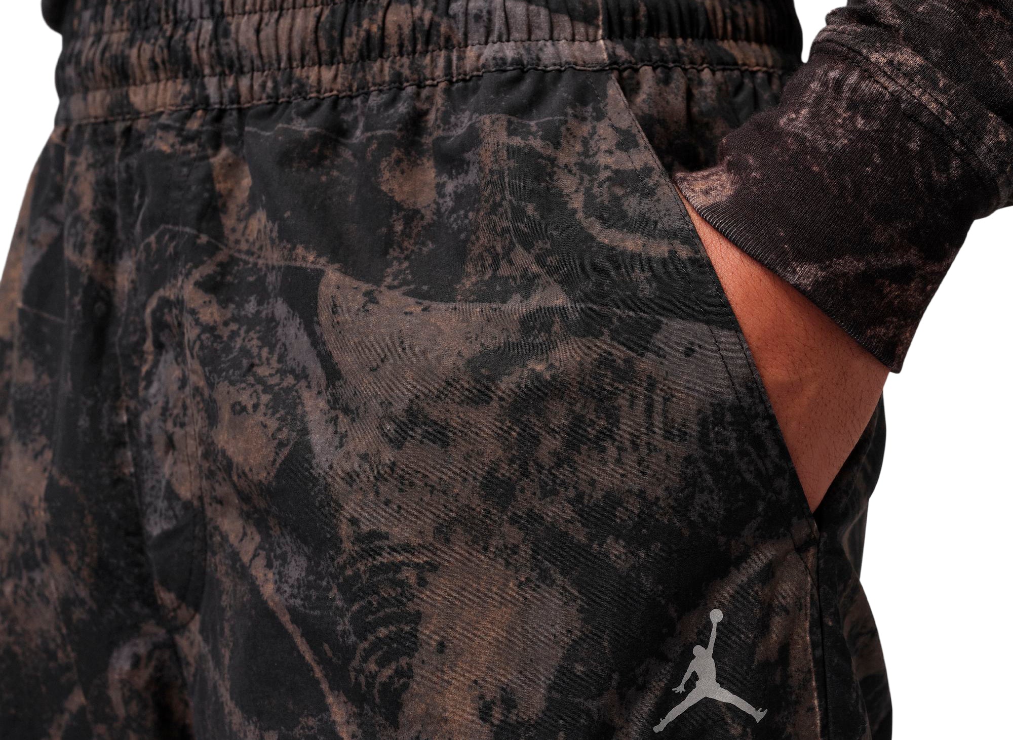 Jordan Brooklyn Hike Mike Convertible Pant in Black - Image 4