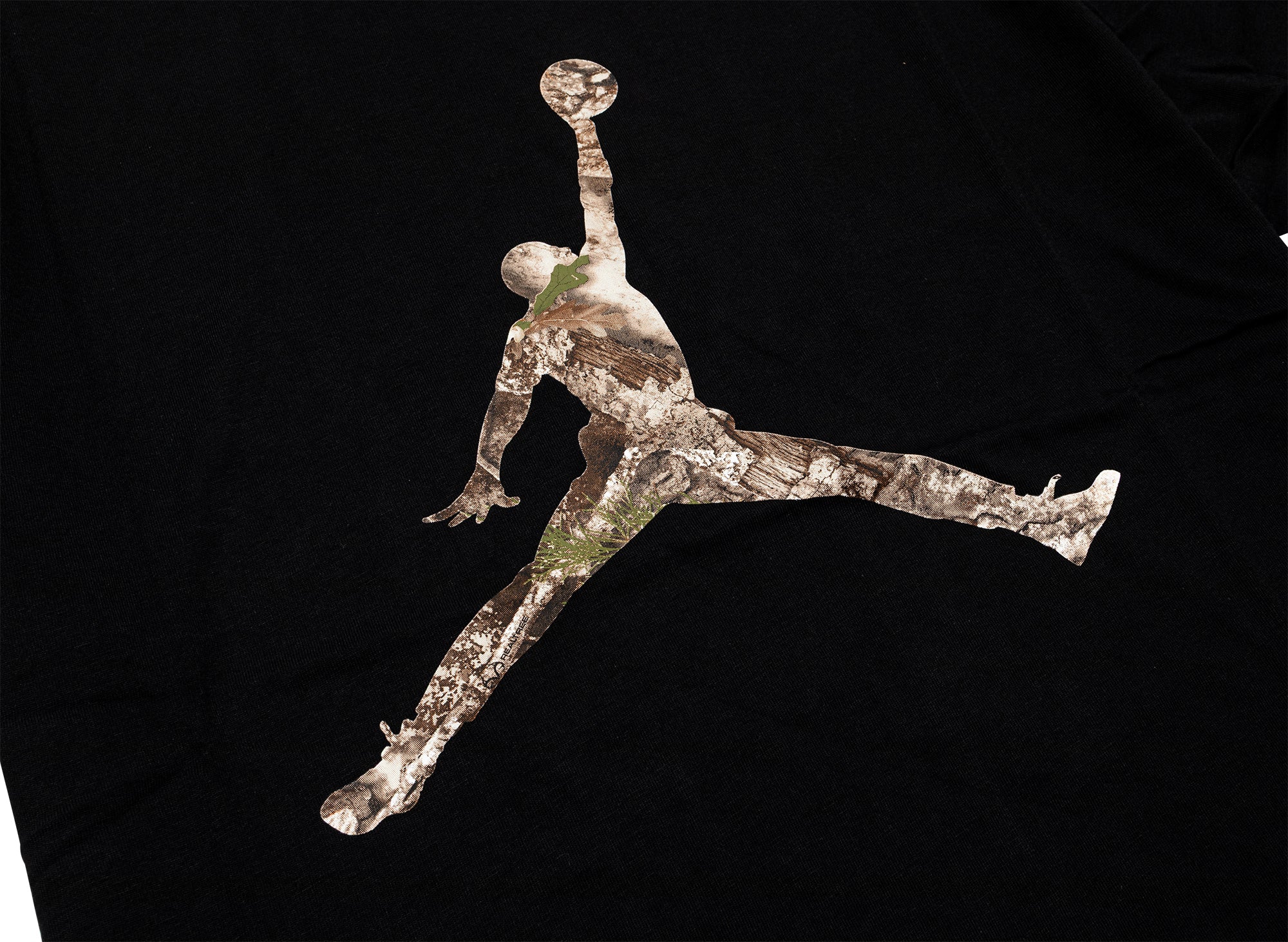 Jordan Brooklyn Realtree Jumpman T-Shirt - Image 2