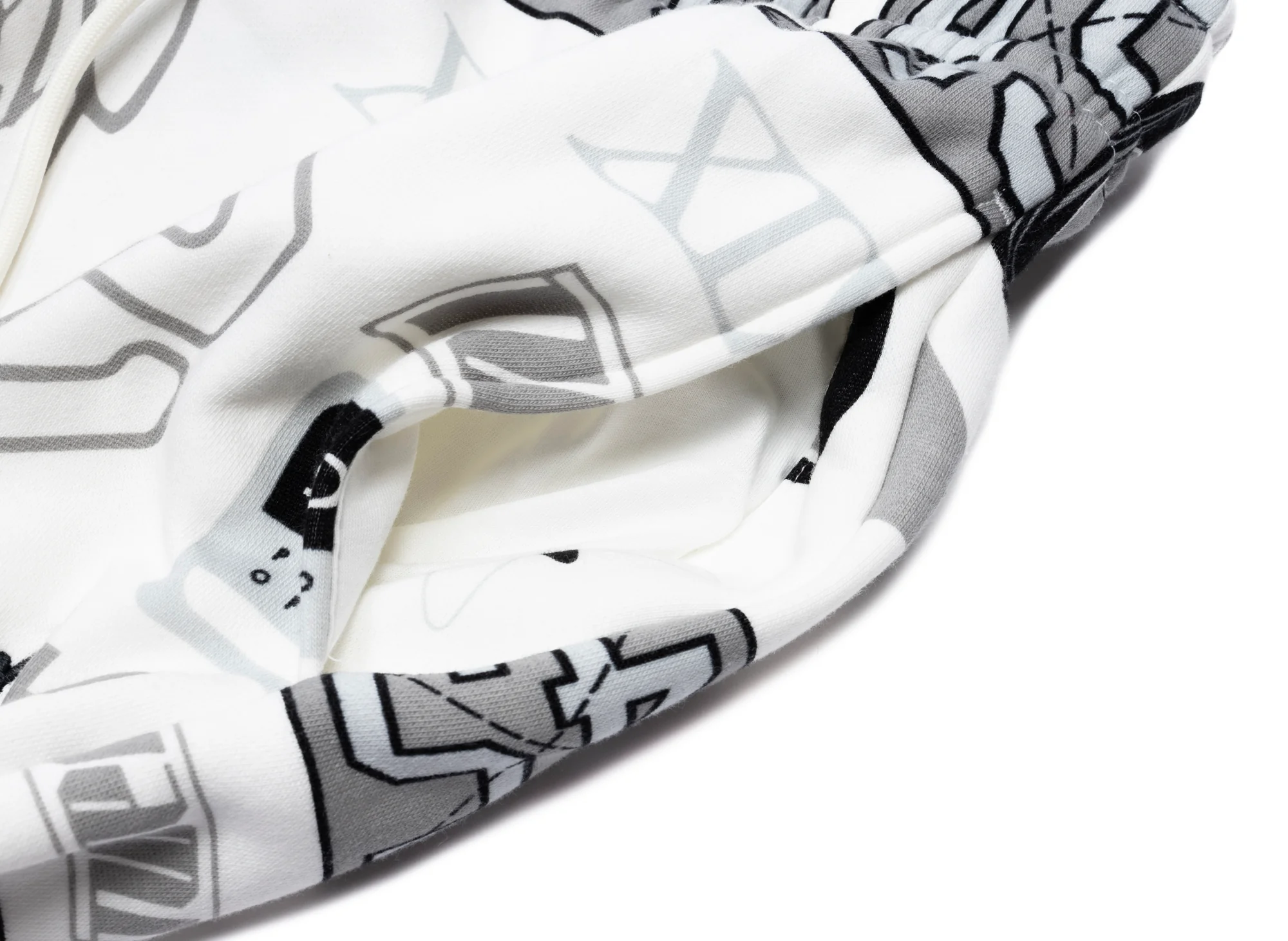 Jordan Essentials Printed Fleece Pants - Image 2
