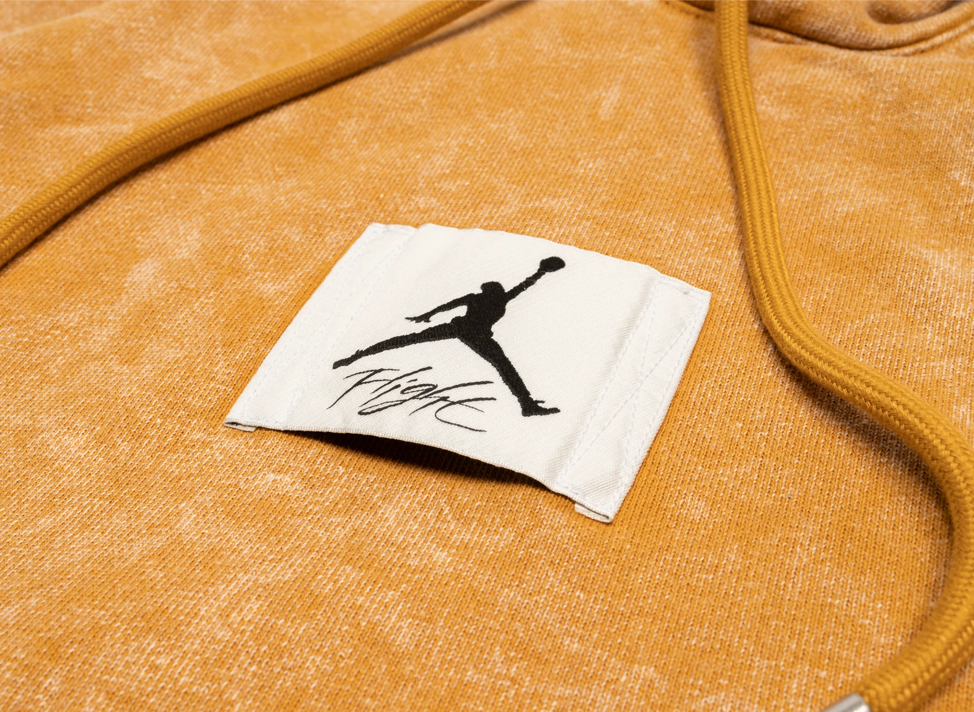 Jordan Essentials Statement Fleece Pullover Hoodie in Chutney - Image 2