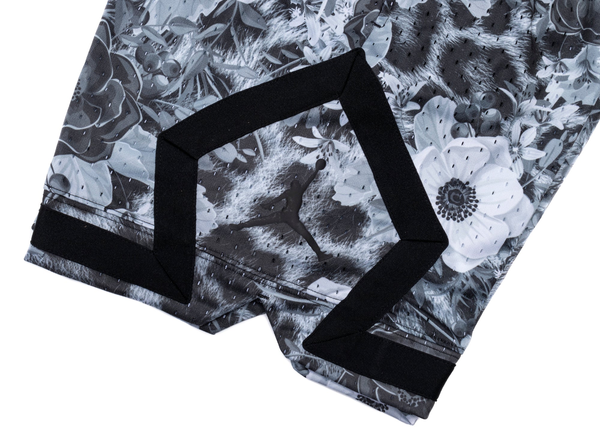 Jordan Sport Diamond Shorts - Image 2
