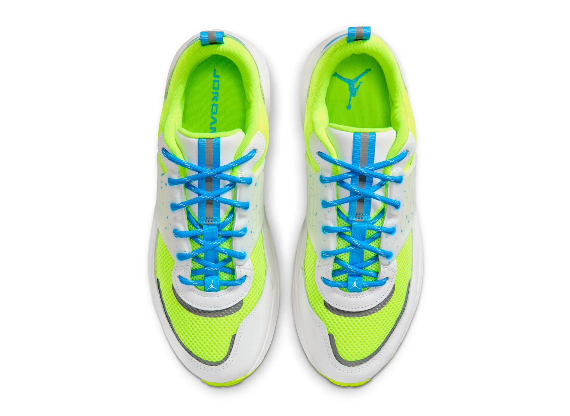 Jordan Trunner O/S in Volt / White - Image 4