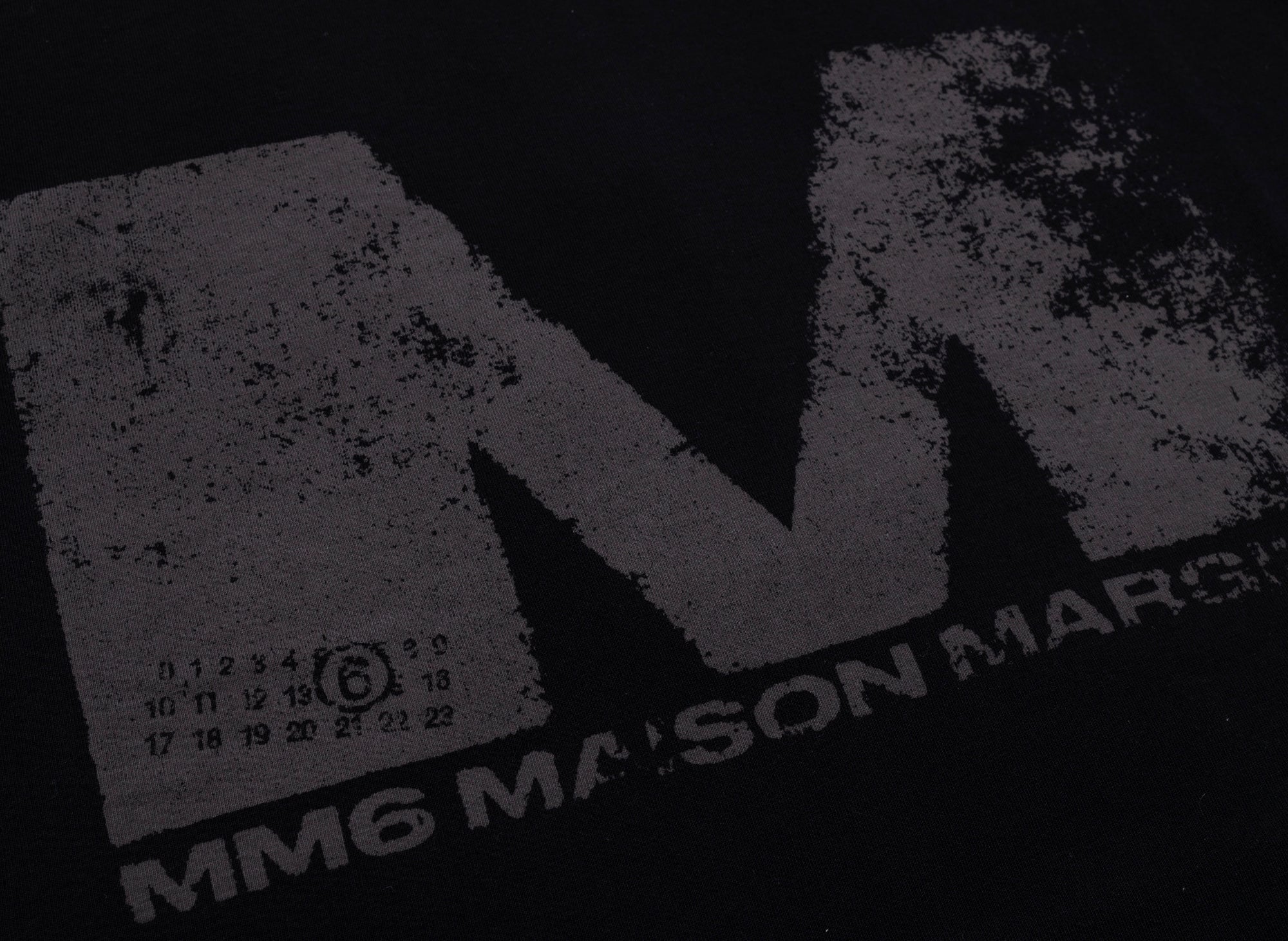 Maison Margiela MM6 M Logo T-Shirt in Black - Image 2