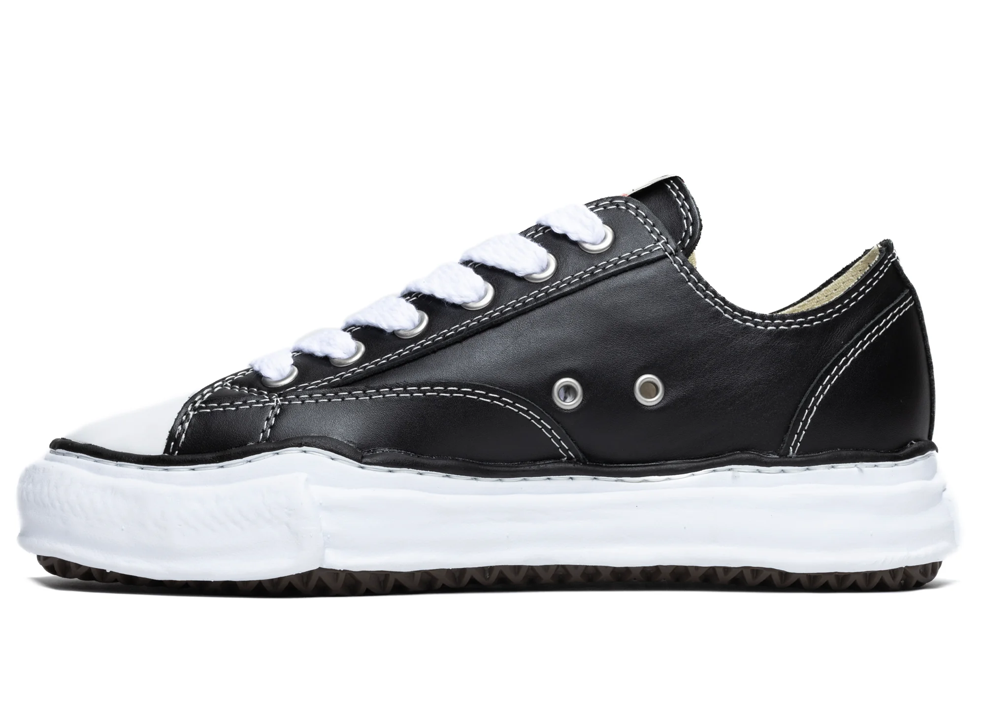 Maison Mihara Yasuhiro Low Top Lace Up Sneaker in Black - Image 3