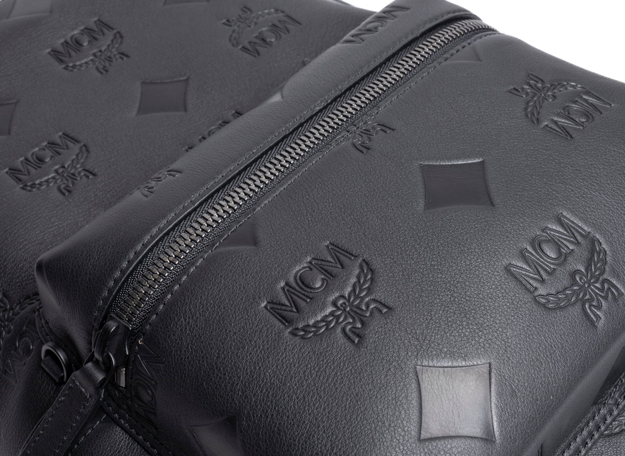 MCM Stark Maxi Leather Backpack - Image 4