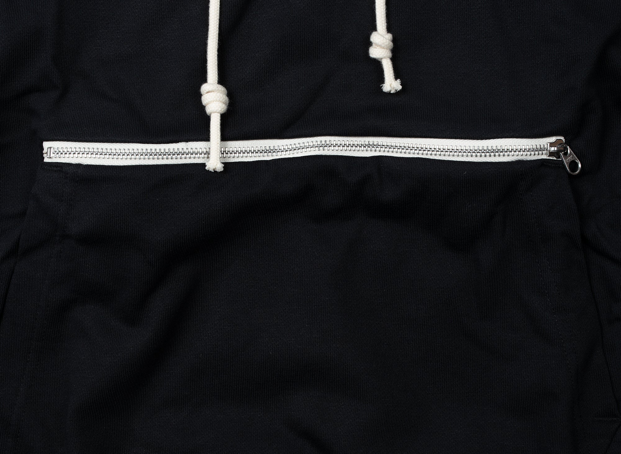 Men's Nike Standard Issue Pullover Hoodie in Black - Image 2