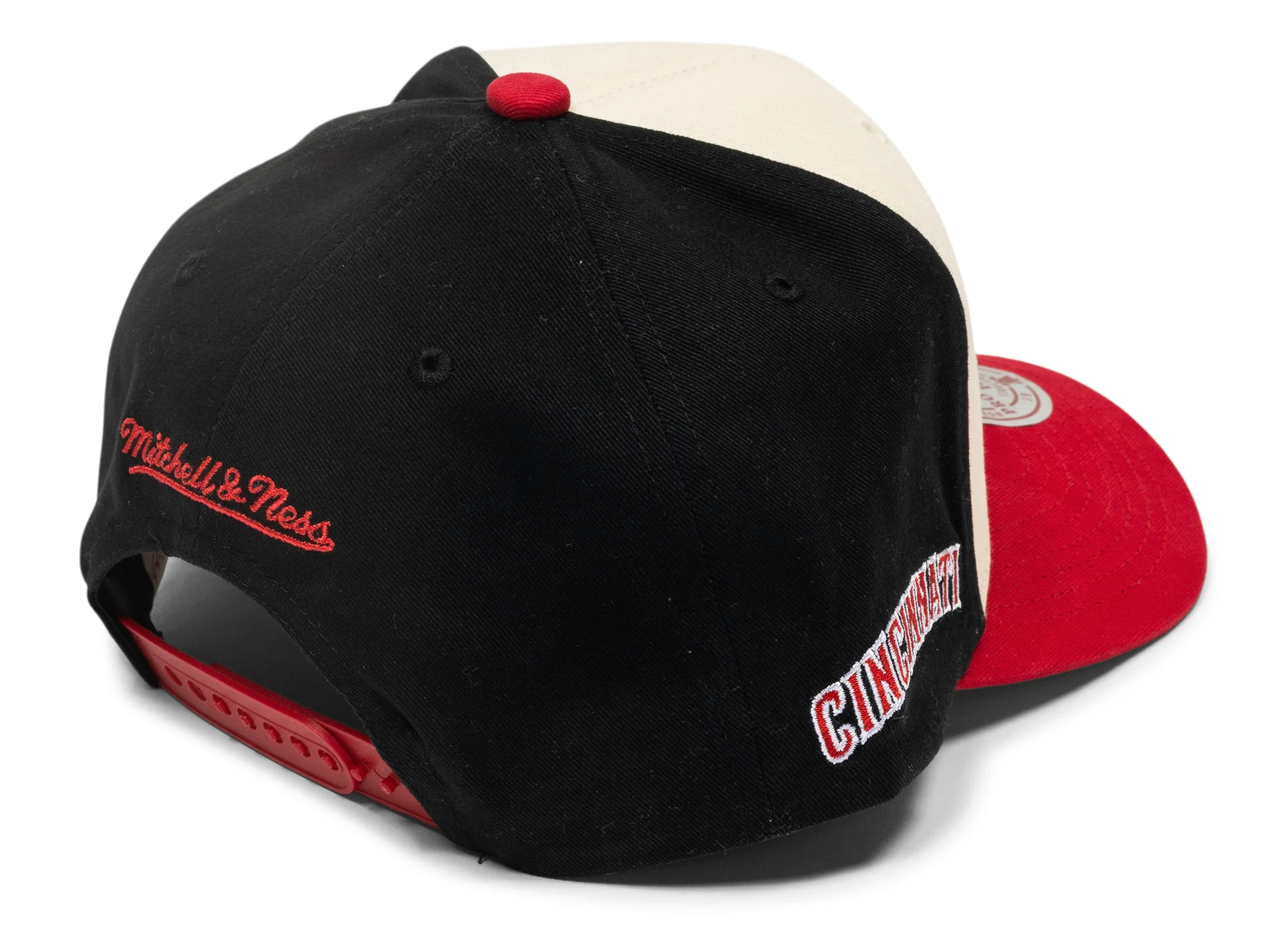 Mitchell & Ness MLB Cincinnati Reds Brushed Off Pro Snapback Hat - Image 2
