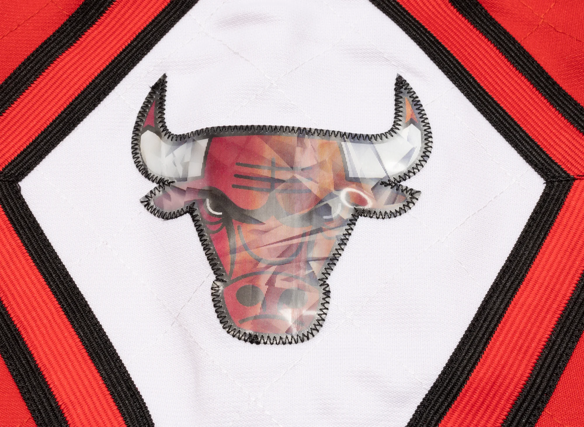 Mitchell & Ness NBA 75th Anniversary Bulls Swingman Shorts - Image 2