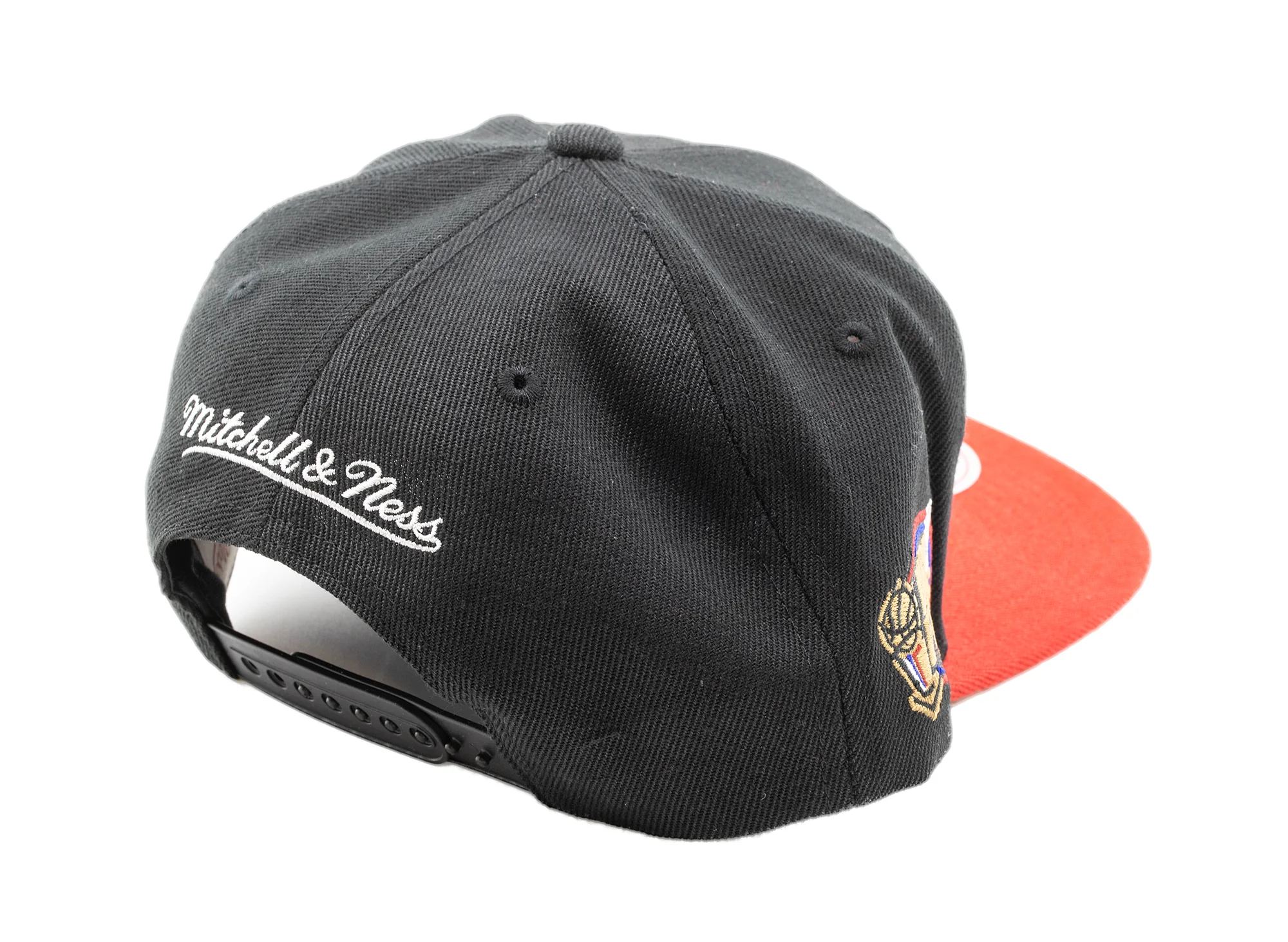 Mitchell & Ness 1996 NBA Finals Patch HWC Chicago Bulls Snapback - Image 2