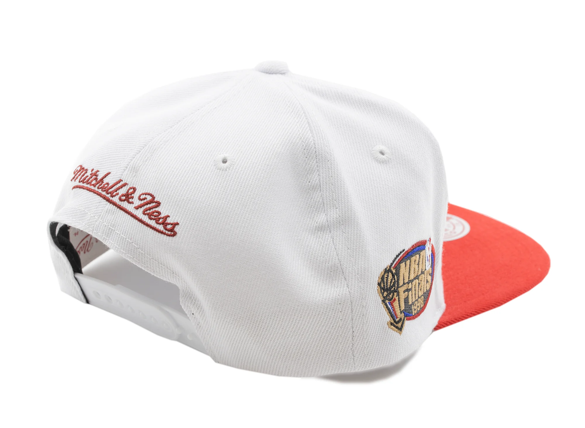 Mitchell & Ness NBA Finals Patch HWC Chiacgo Bulls 'Color 6' - Image 2