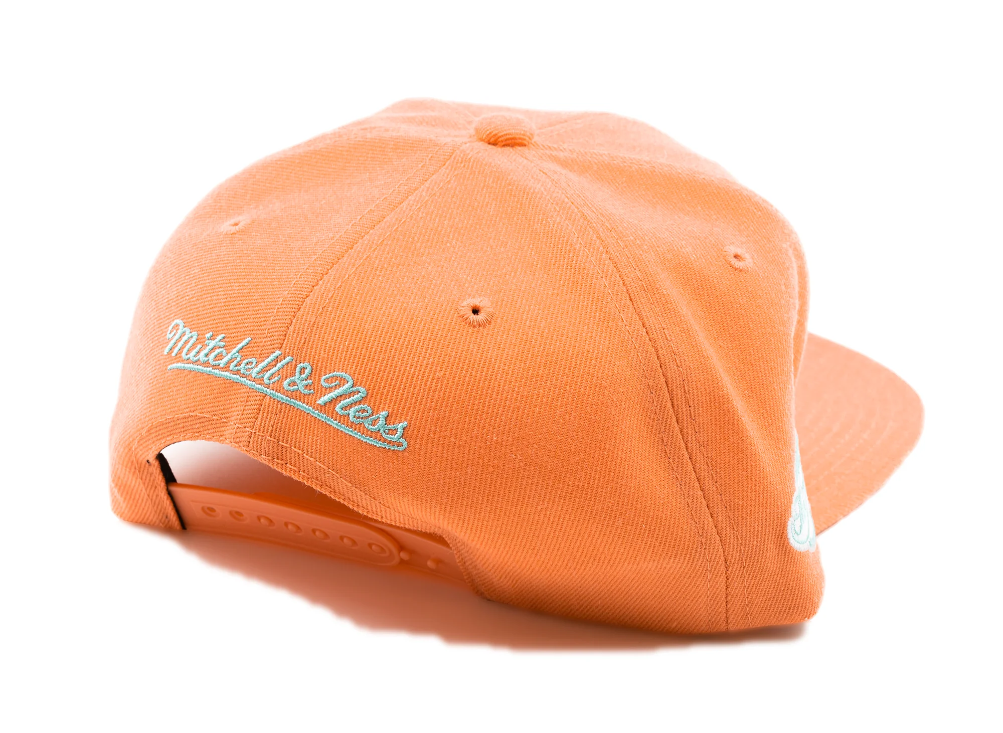 Mitchell & Ness NBA Ocean Dreams Boston Celtics Snapback - Image 2