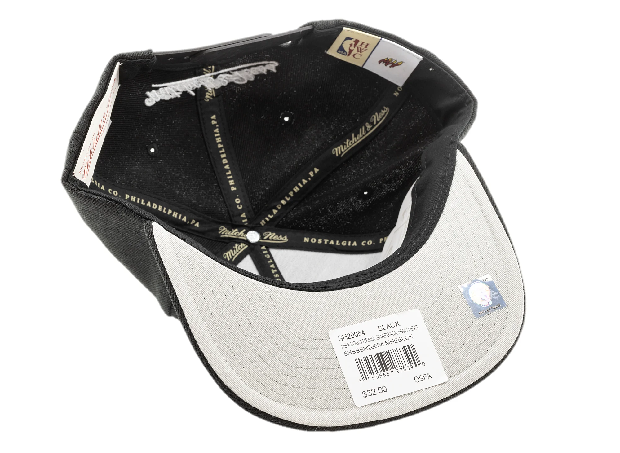 Mitchell & Ness x NBA USA City Pride Snapback 'Chicago Bulls' - Image 3
