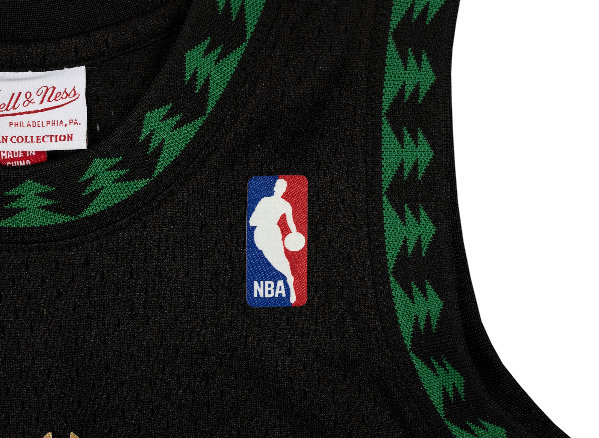Mitchell & Ness NBA Swingman Kevin Garnett 95 Timberwolves Jersey - Image 4