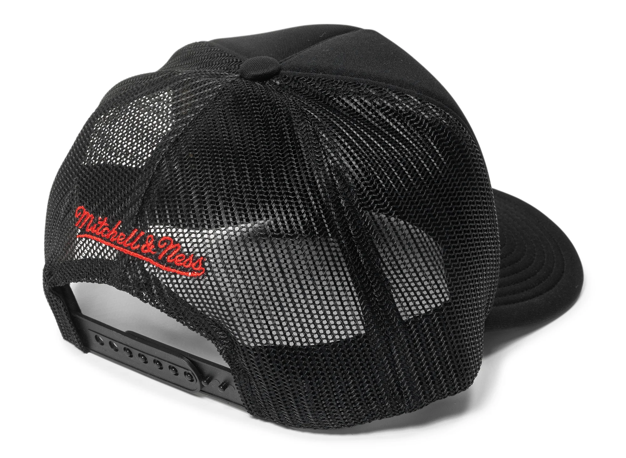 Mitchell & Ness NCAA Louisville Cardinals Team Trucker Hat - Image 2