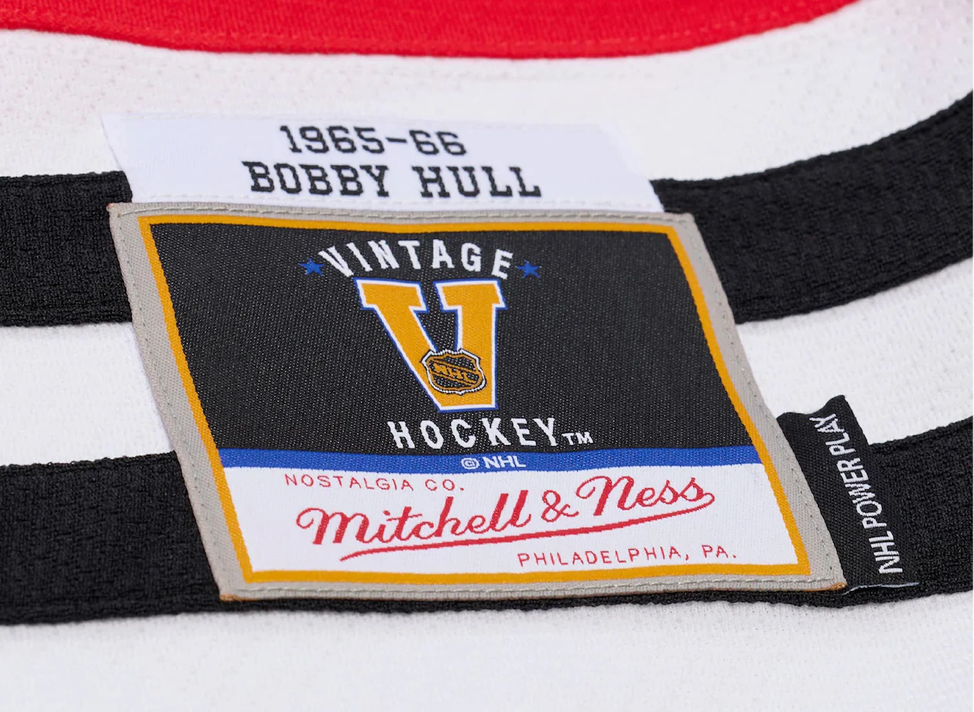 Mitchell & Ness NHL Dark Jersey Chicago Blackhawks 1965 Bobby Hull - Image 4