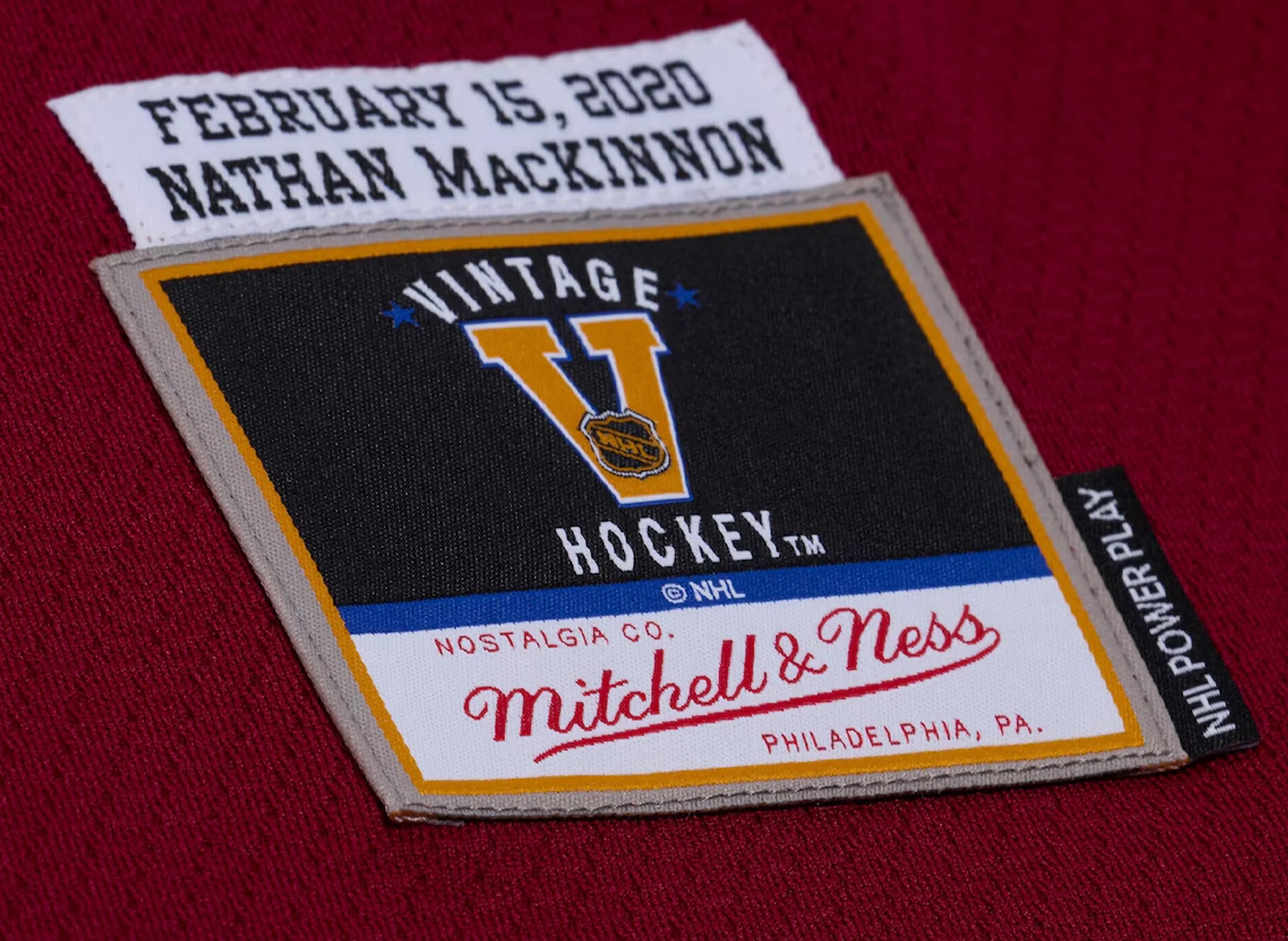 Mitchell & Ness NHL Stadium Series Dark Jersey Colorado Avalanche 2020 Nathan Mackinnon - Image 4