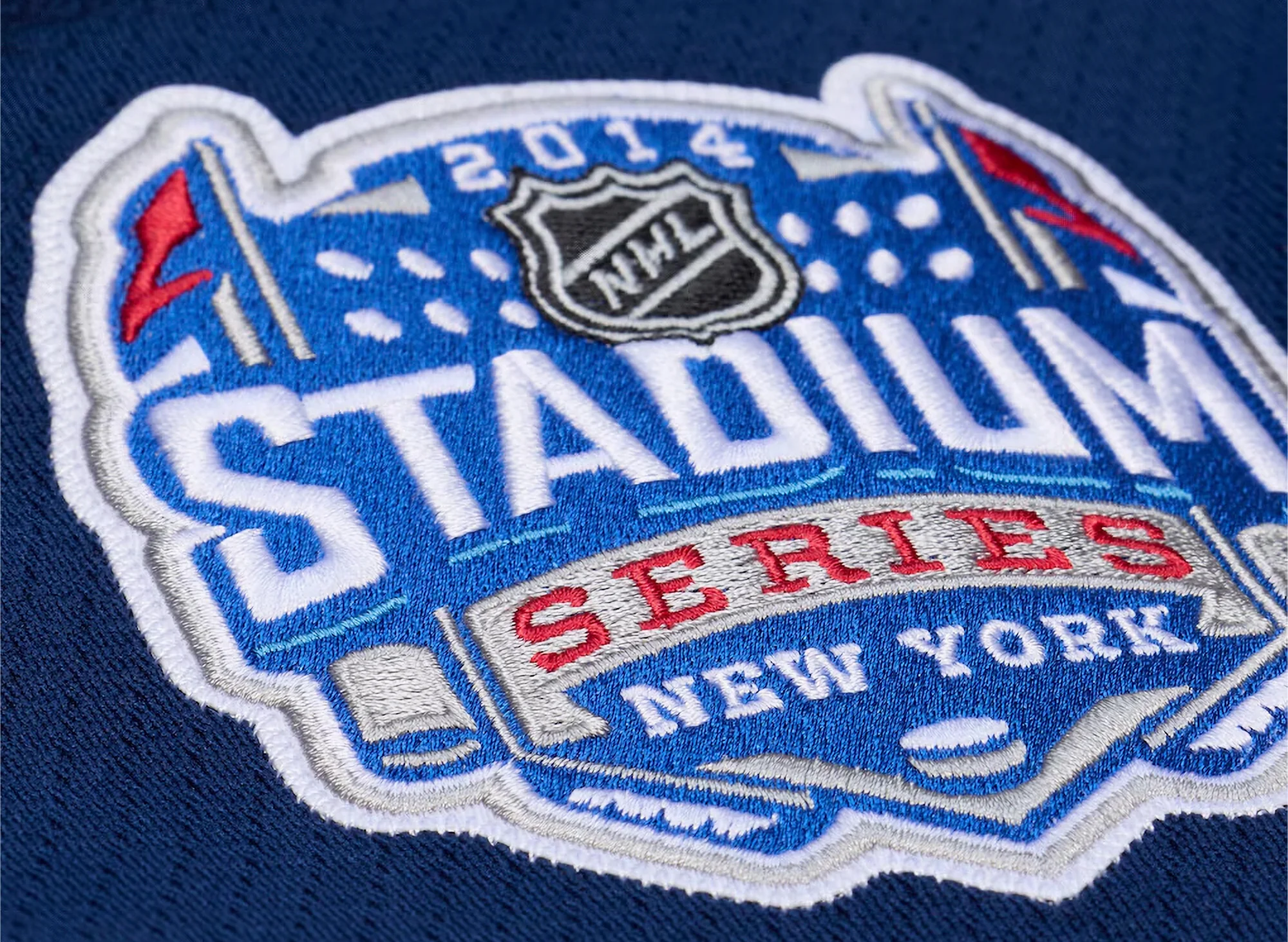 Mitchell & Ness NHL Stadium Series Power Play Jersey New York Rangers 2014 Henrik Lundqvist - Image 5