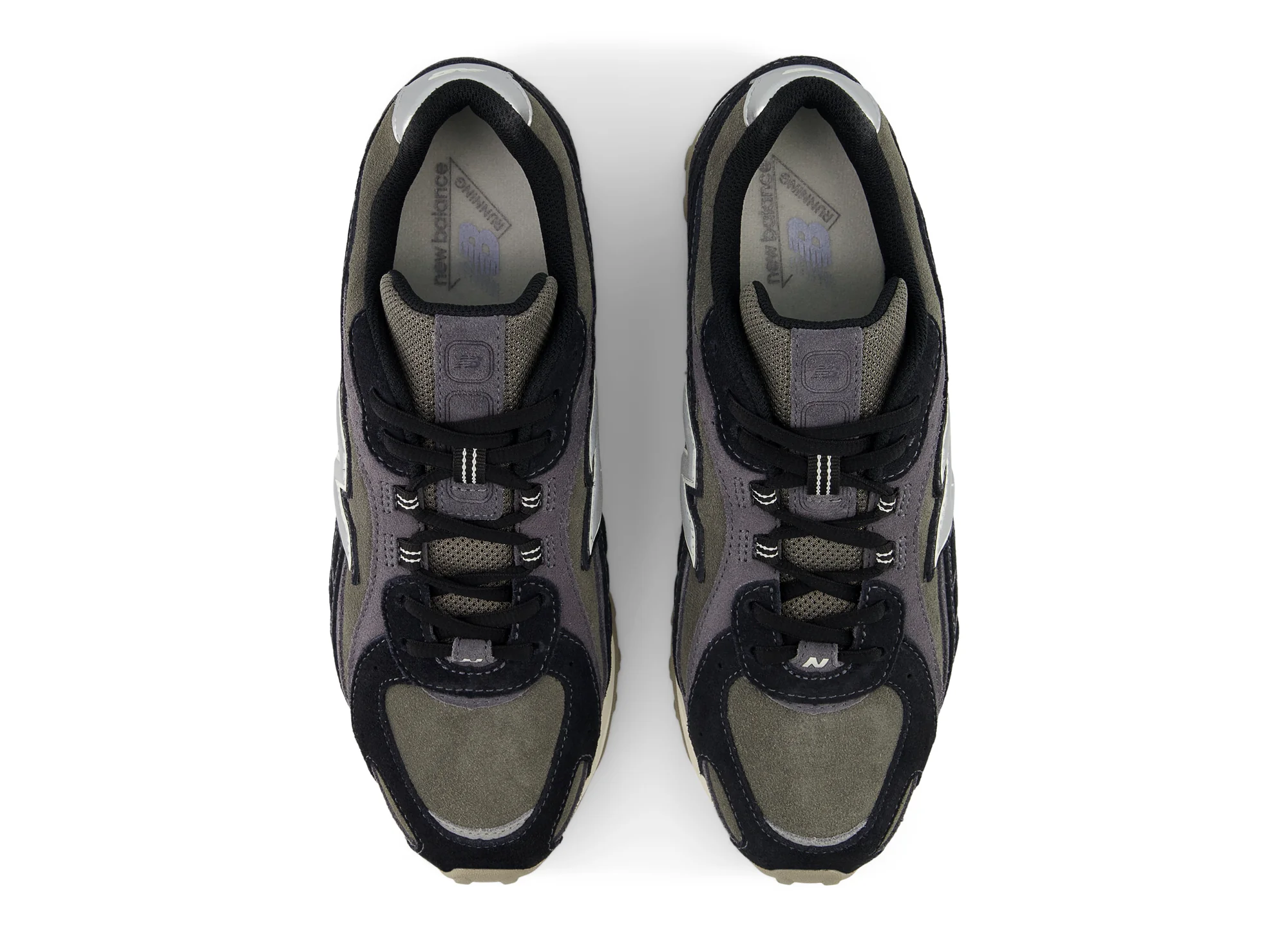 New Balance 204L U204L5WZ in Black / Magnet - Image 4