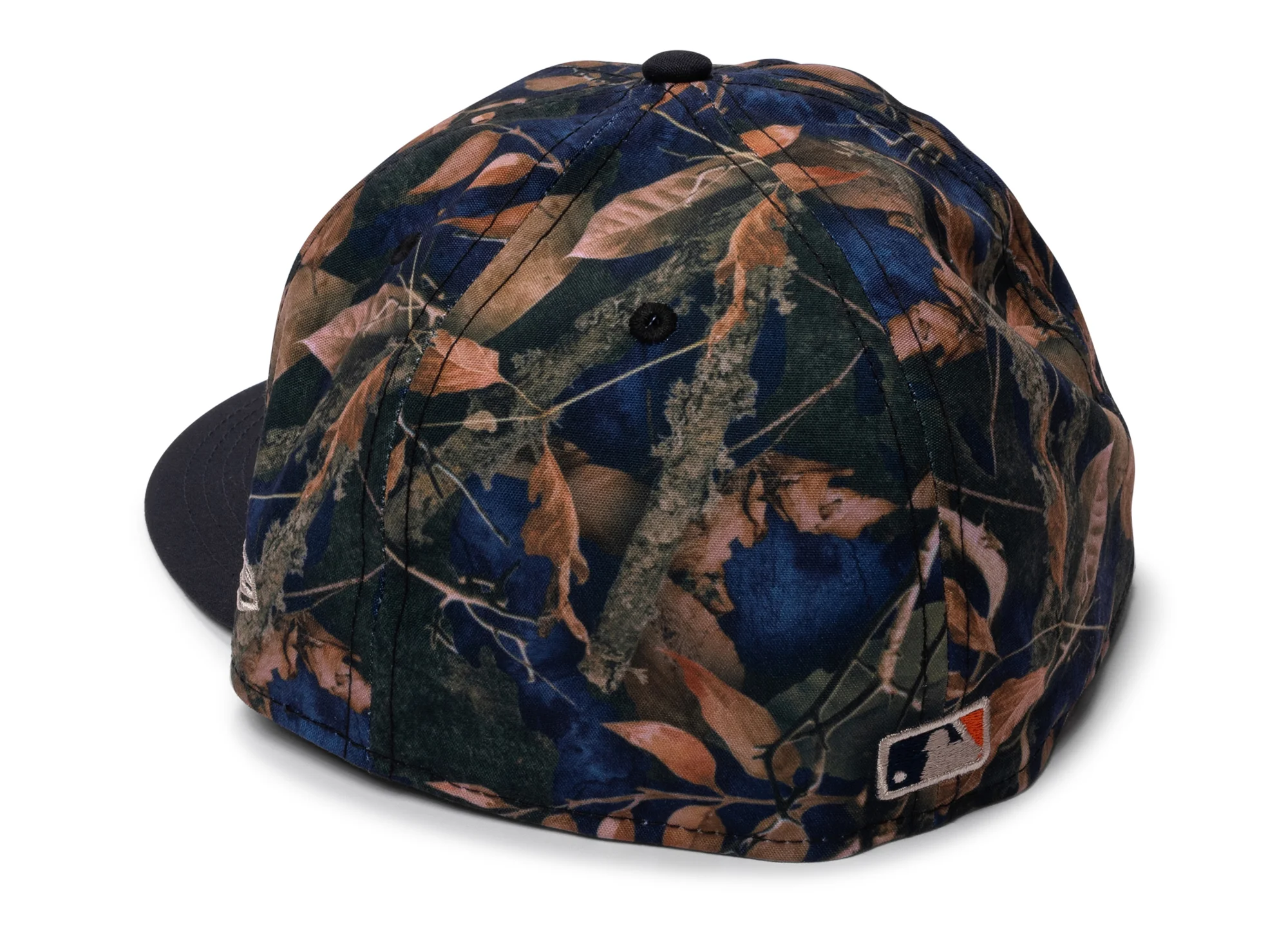 New Era 59Fifty Leaves Detroit Tigers Fitted Hat - Image 4