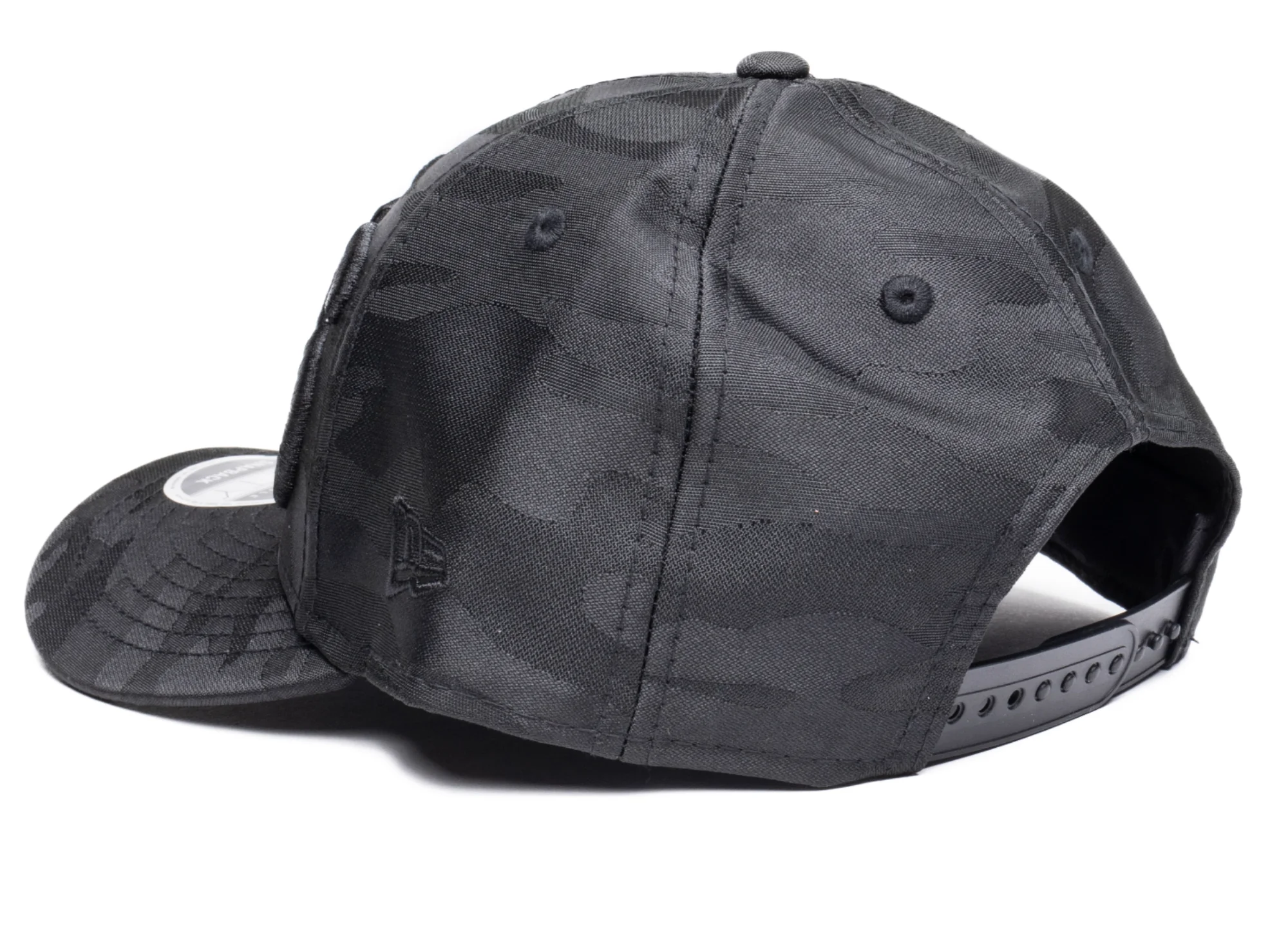 New Era Cats Tonal Camo Snapback - Image 2