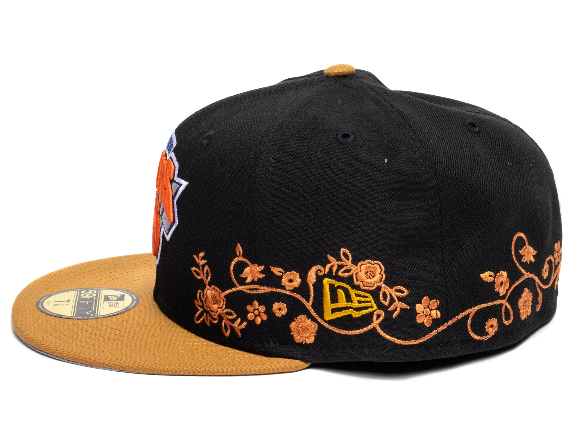 New Era Floral Vine New York Knicks Fitted Hat - Image 4