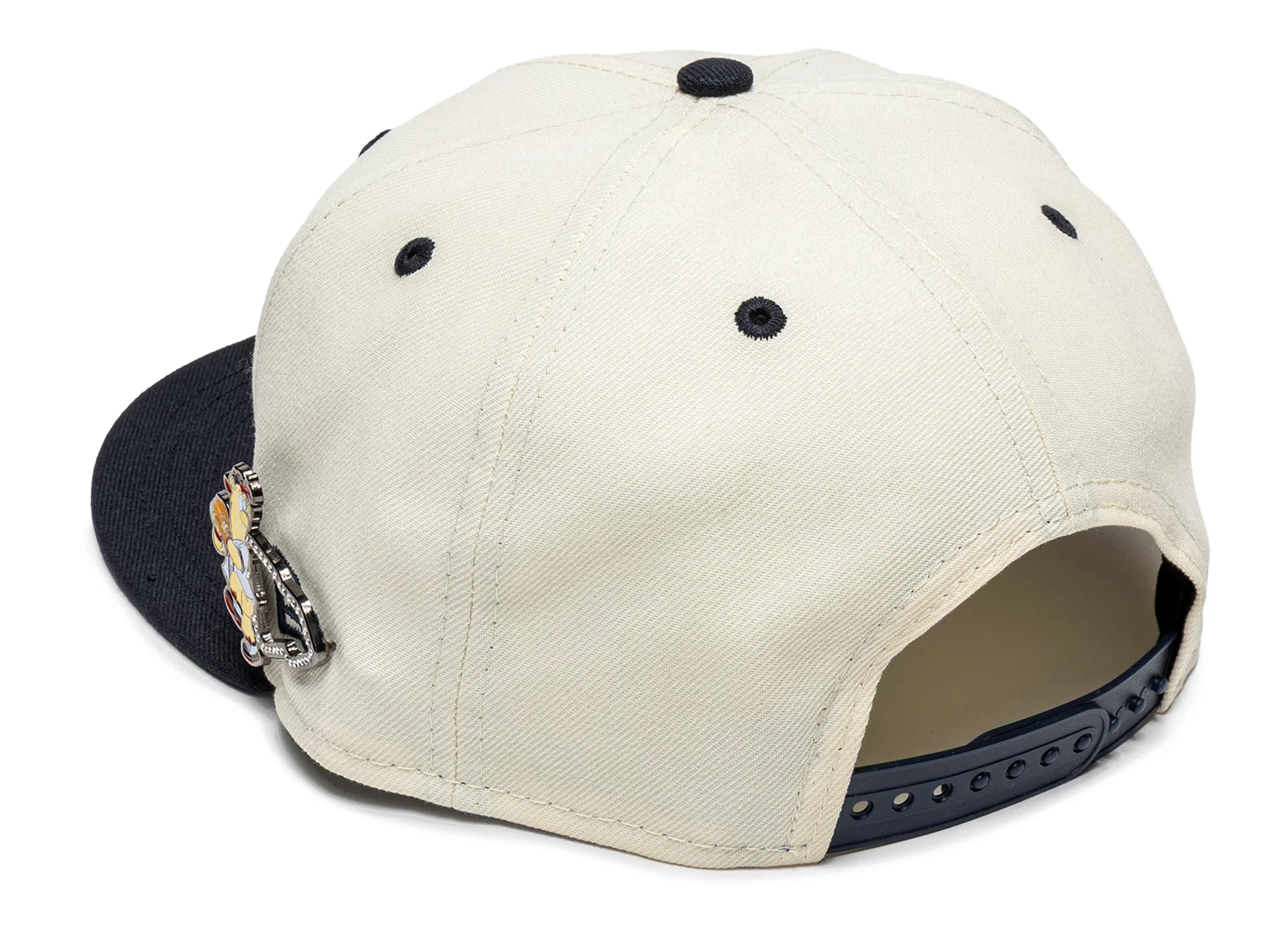New Era Mascot Pin Atlanta Braves Snapback Hat - Image 4