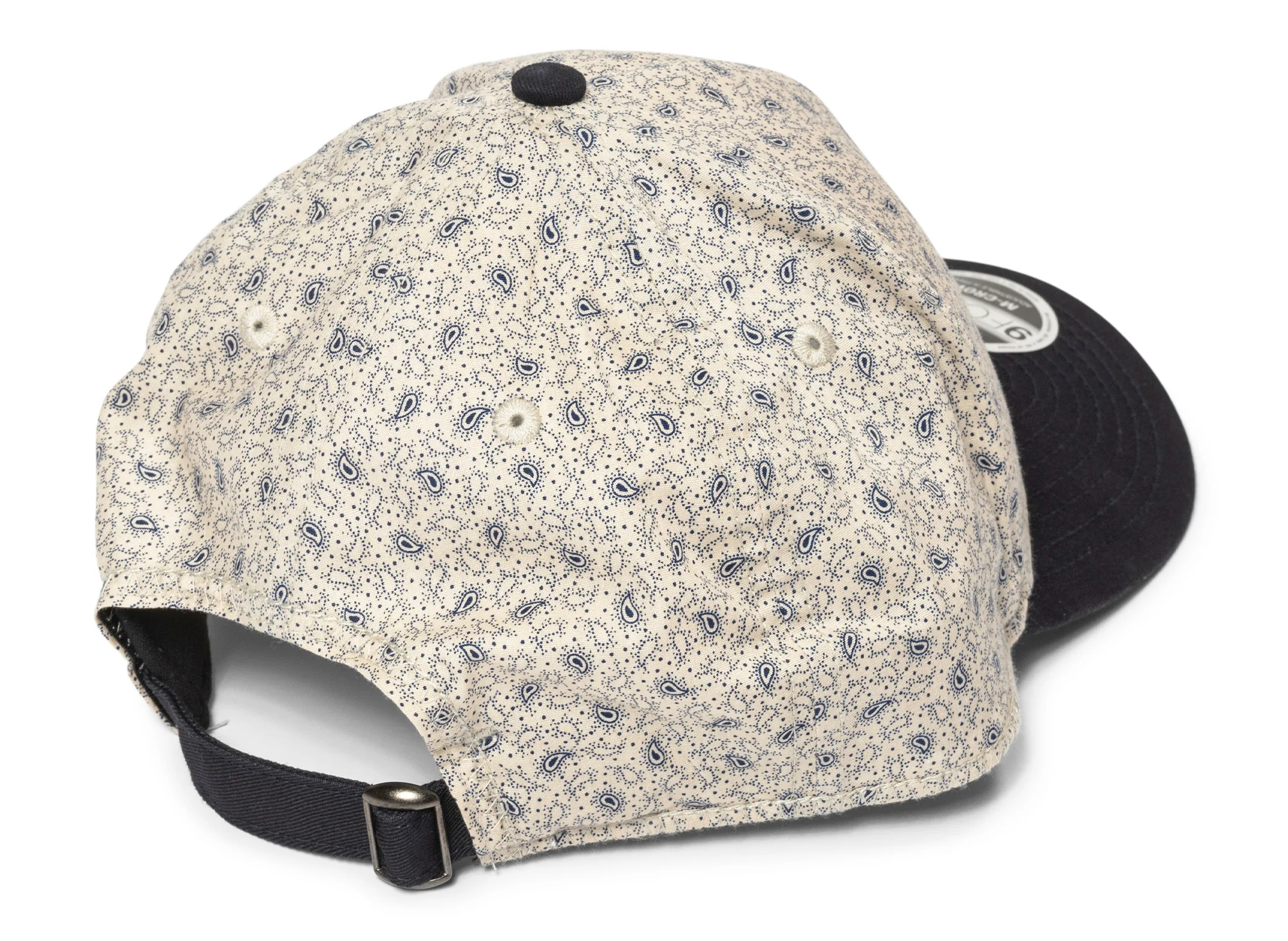New Era Micro Print 940MC Atlanta Braves Strapback Hat - Image 2