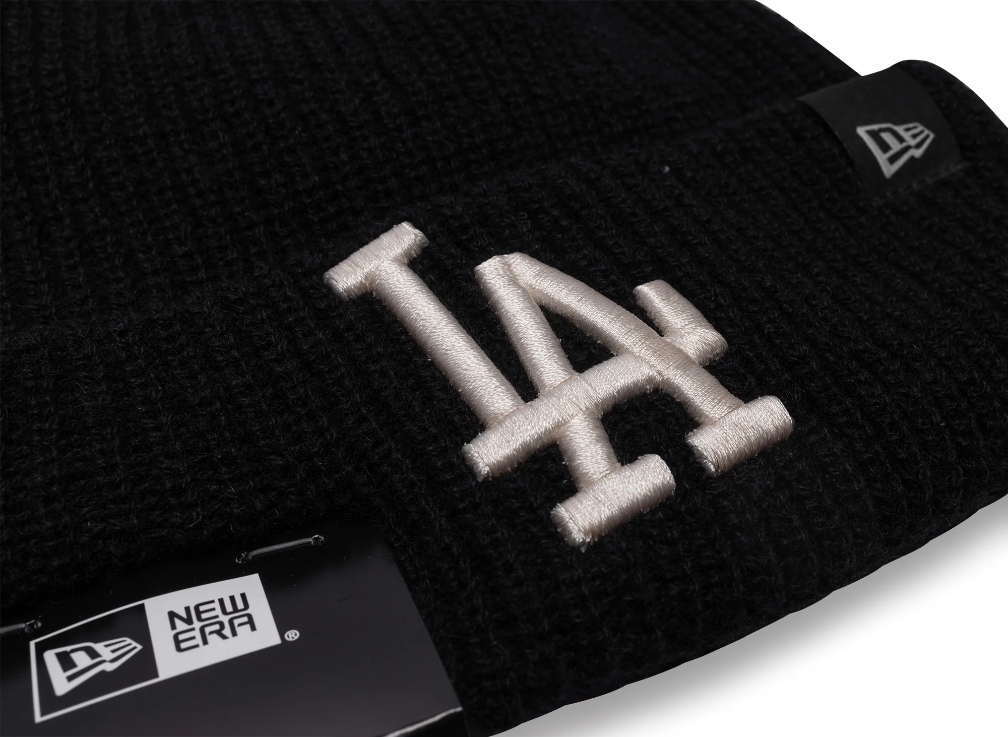 New Era MLB Black Cashmere Knit Los Angeles Dodgers Beanie - Image 2