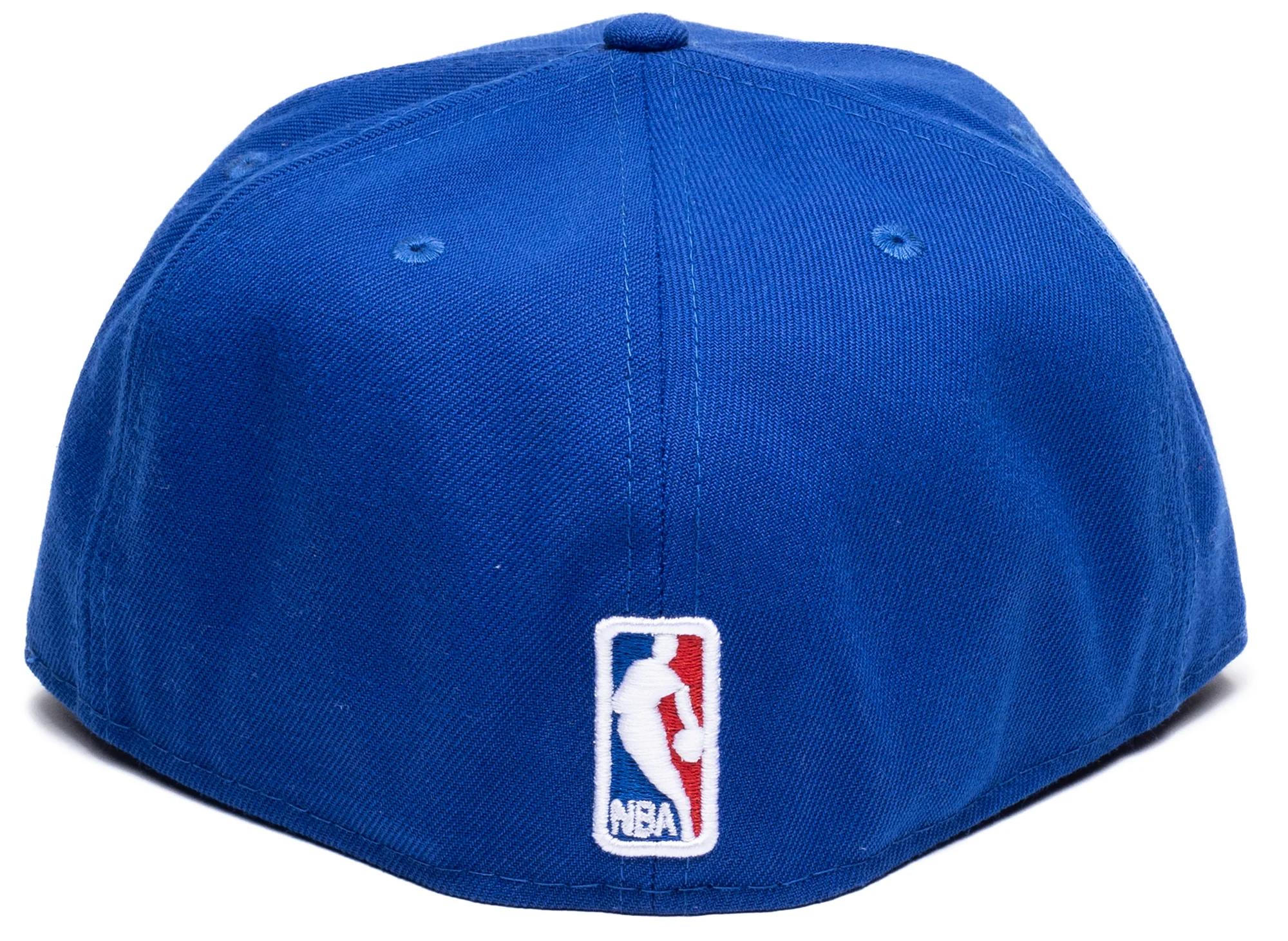 New Era New York Knicks Embroidered Fitted Hat - Image 2