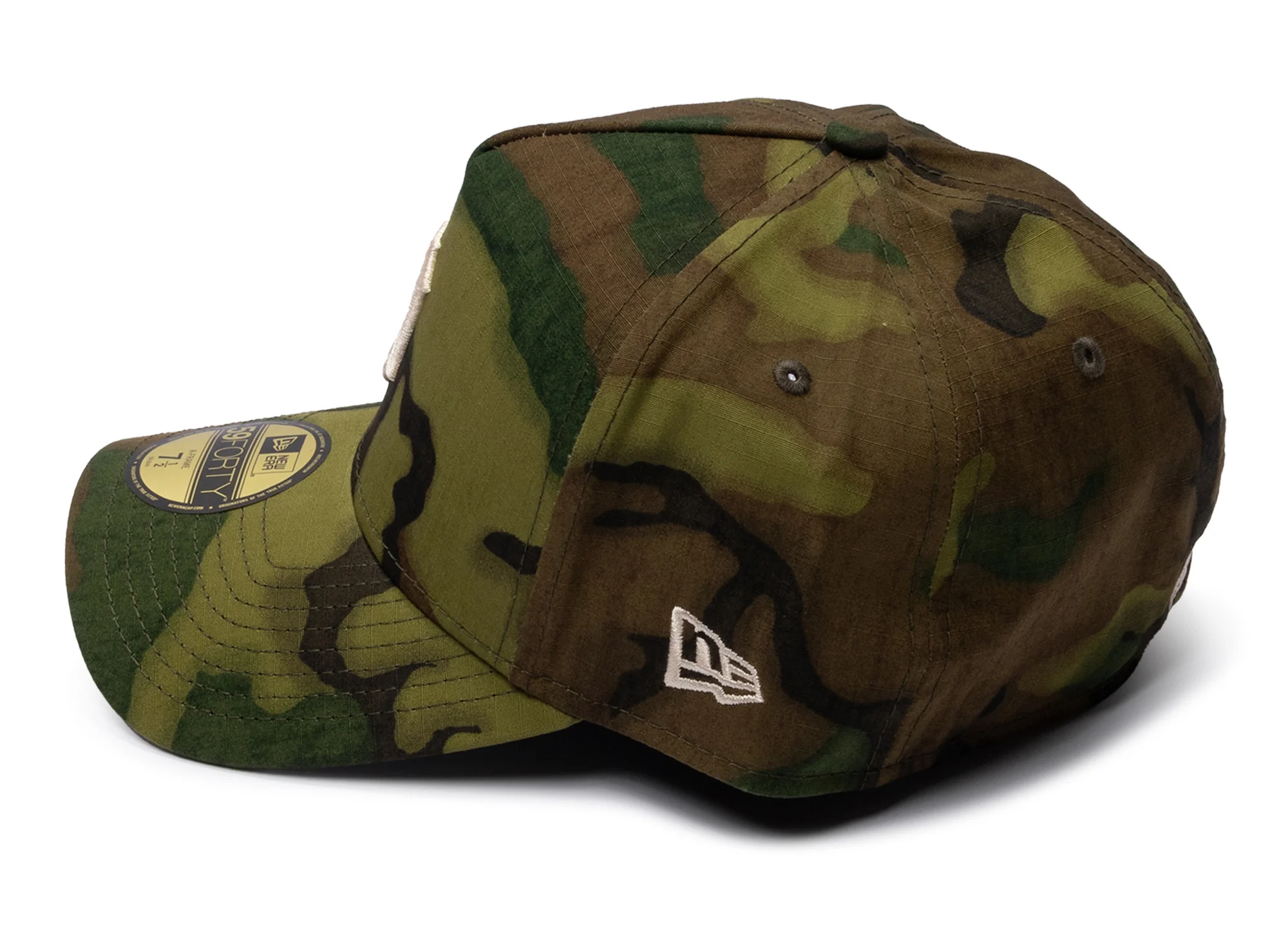 New Era Ripstop Camo 59Forty AF New York Yankees Fitted Hat - Image 2