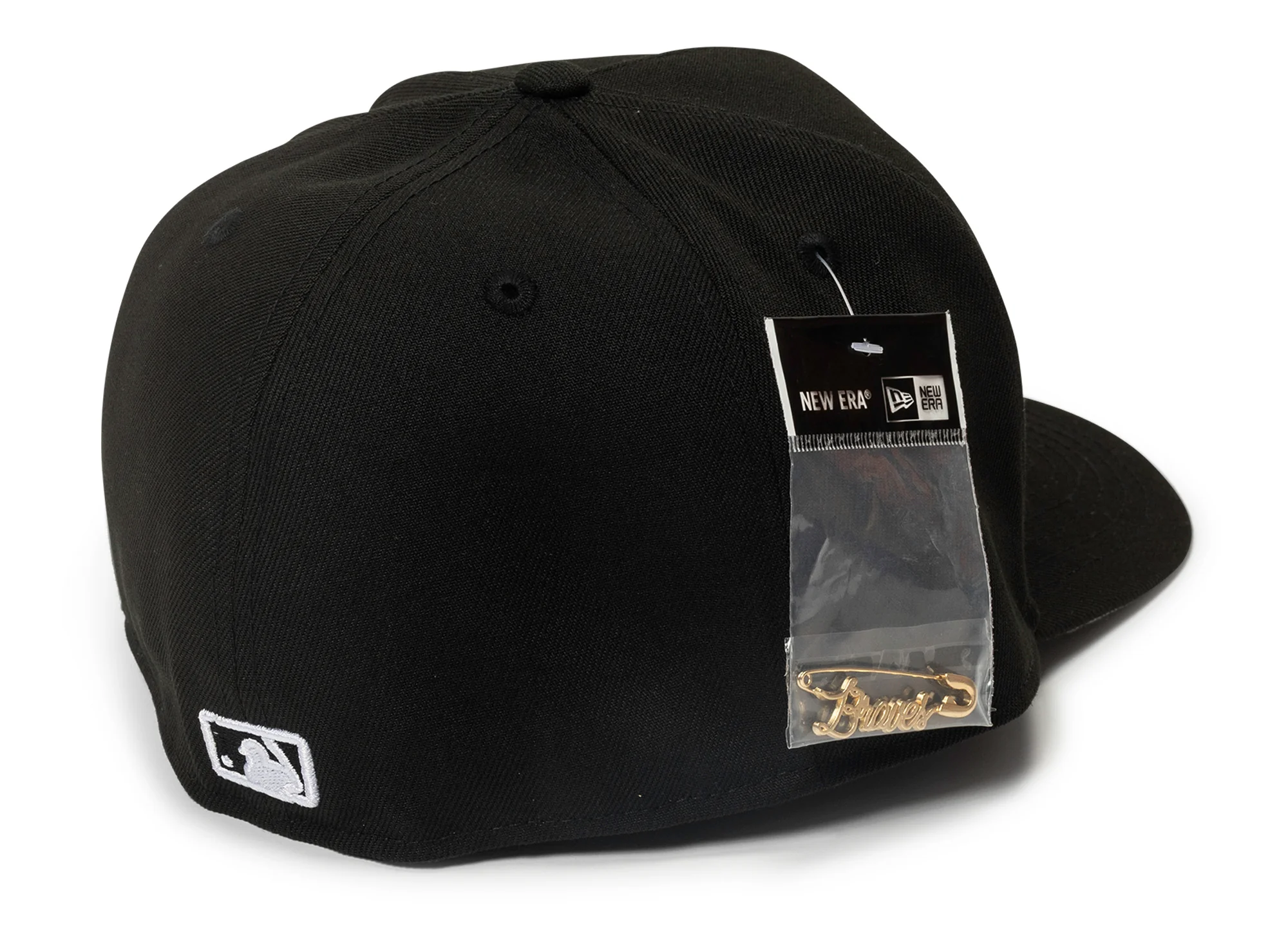 New Era Script Safety Pin Atlanta Braves Fitted Hat v2 - Image 2
