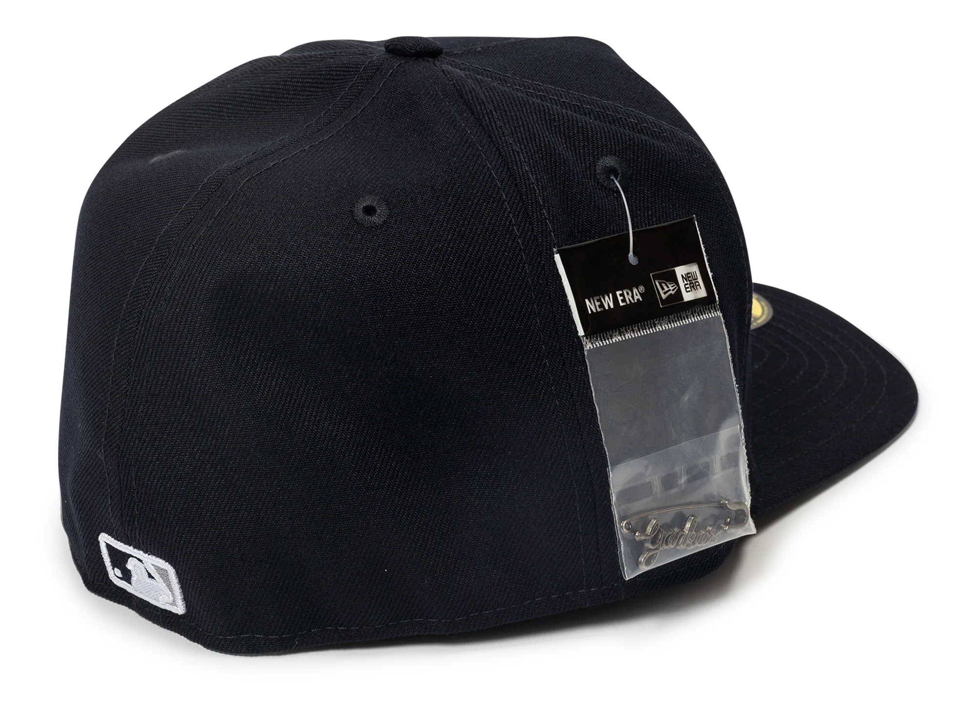 New Era Script Safety Pin New York Yankees Fitted Hat - Image 2
