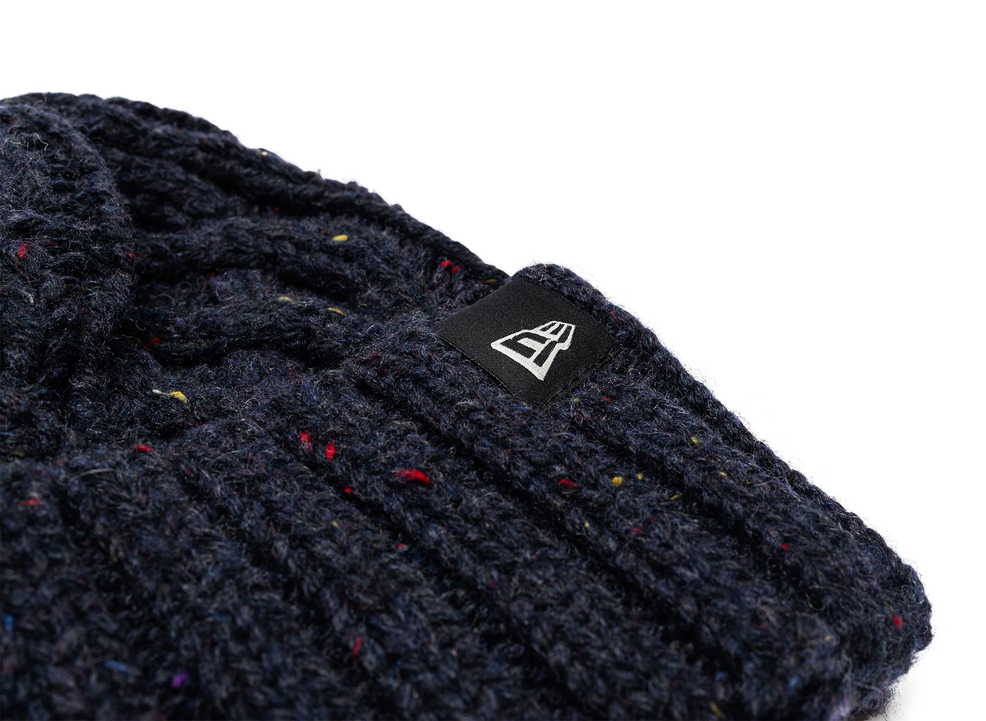 New Era Speckled Cable Knit Navy Beanie - Image 2