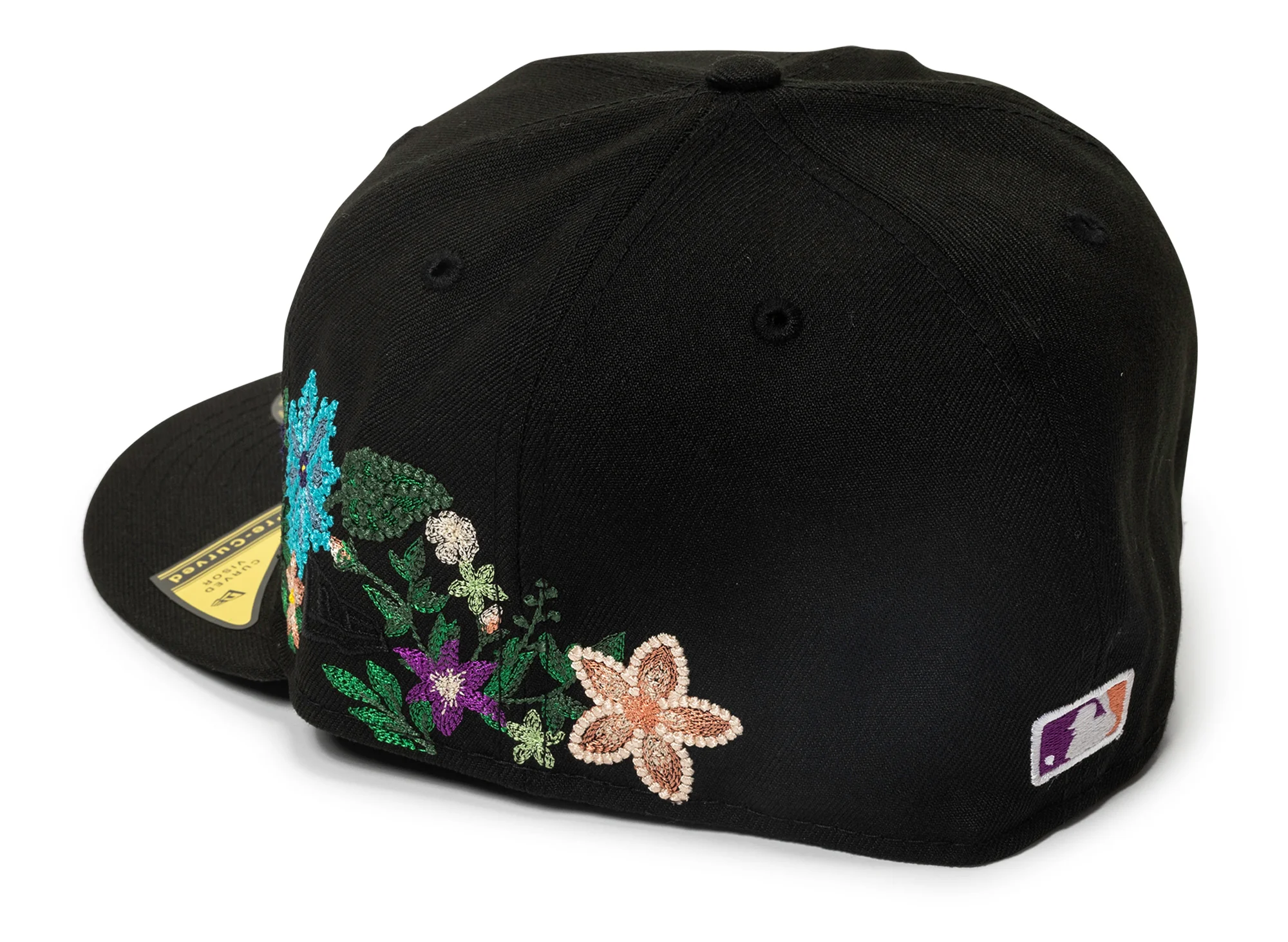 New Era Tonal Florals Oakland Athletics Fitted Hat v2 - Image 2