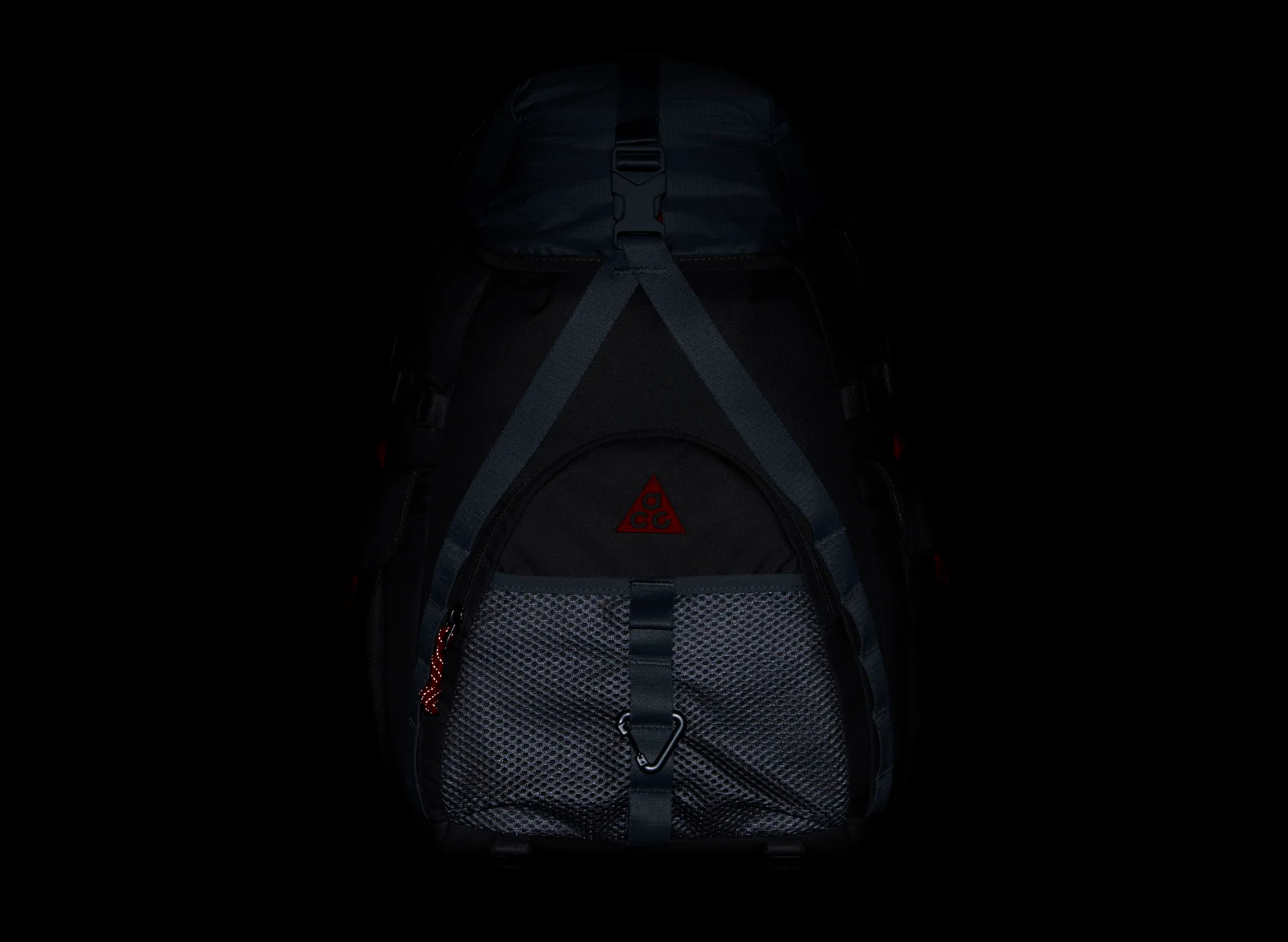 Nike ACG "DAYMAX" Backpack in College Grey - Image 4