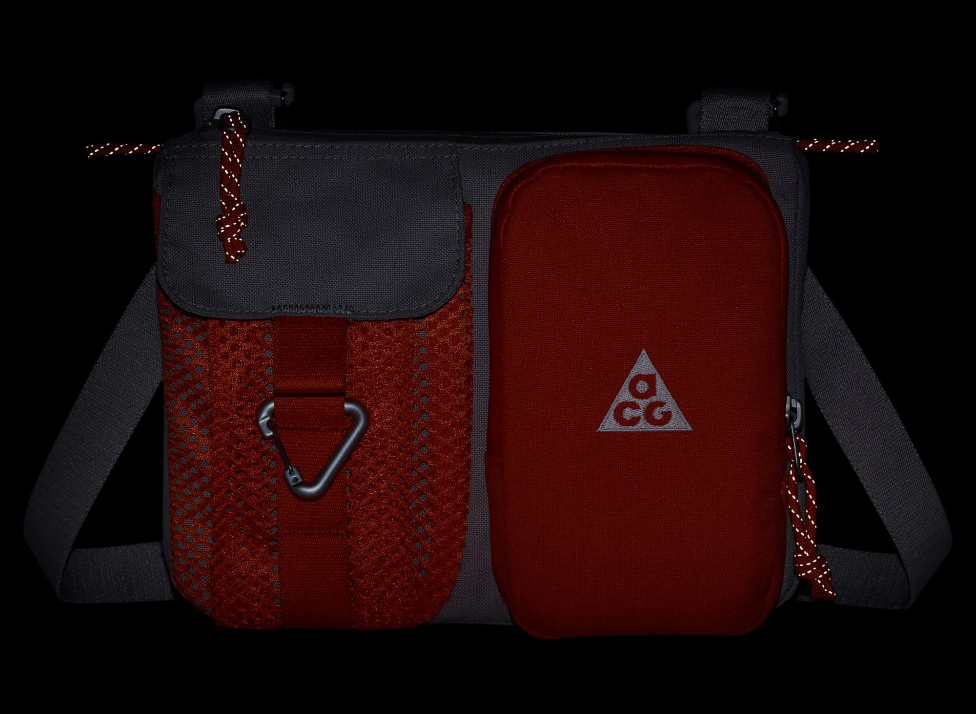 Nike ACG "DAYMAX" Crossbody Bag - Image 11