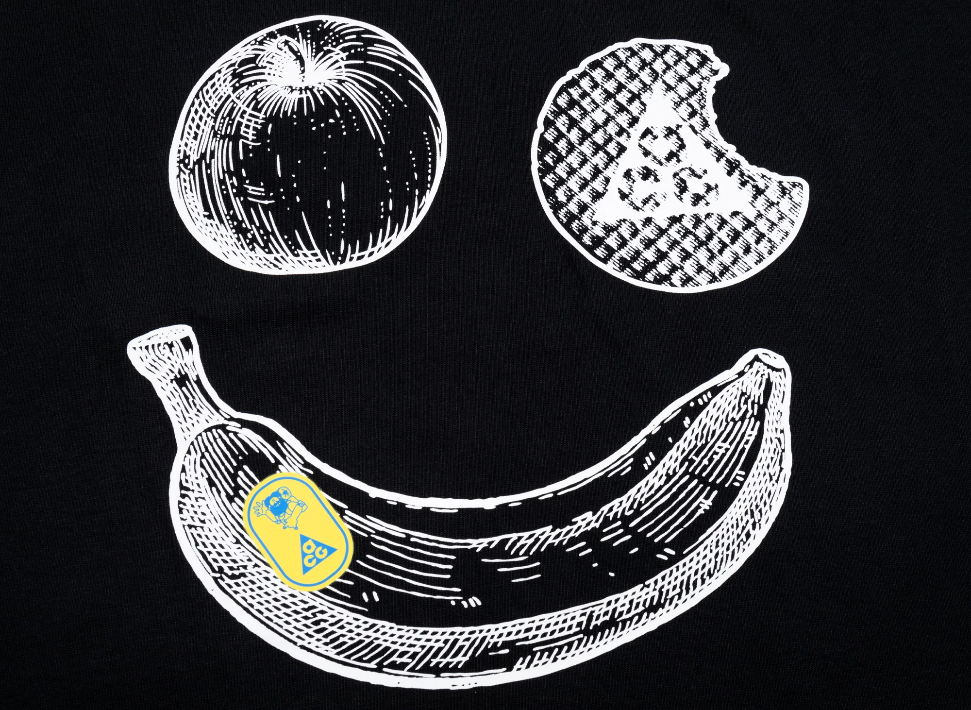 Nike ACG 'Hike Snacks' S/S Tee in Black - Image 2