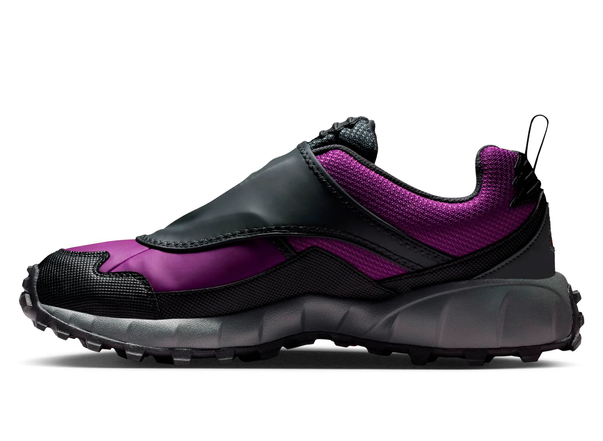 Nike ACG Phassad in Bold Berry - Image 3