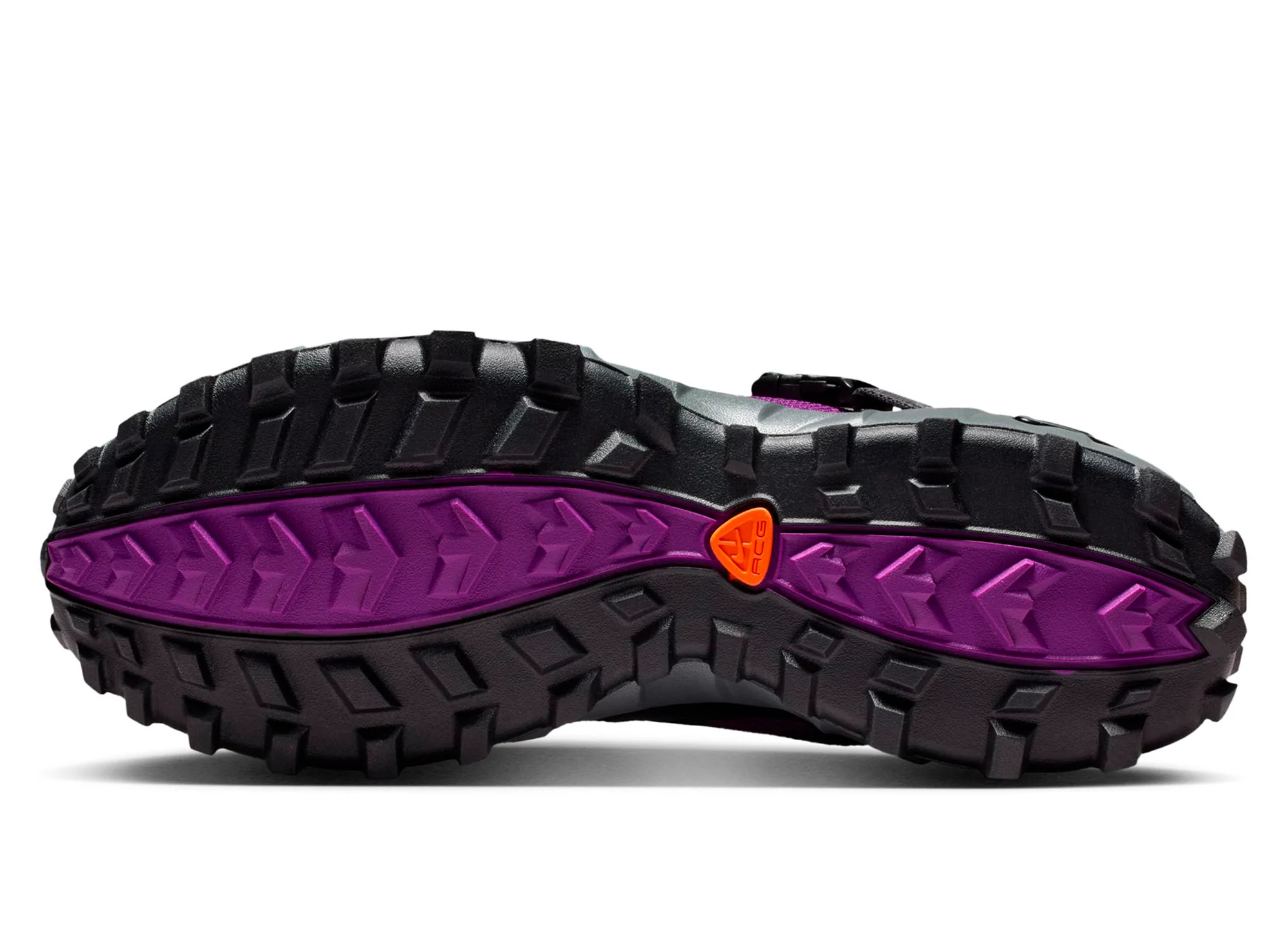 Nike ACG Phassad in Bold Berry - Image 5