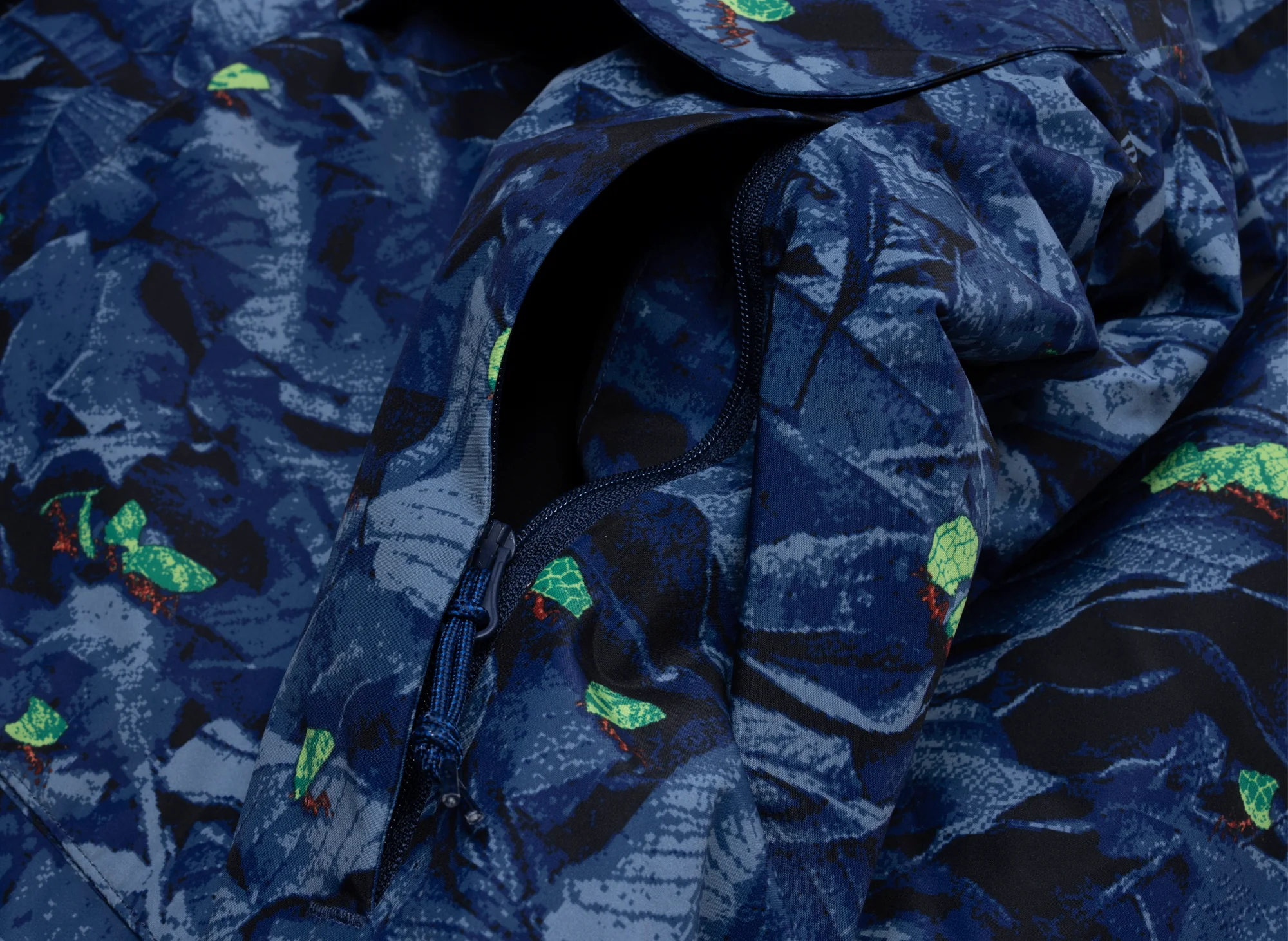 Nike ACG Primaloft Skull Peak Storm-Fit Full Zip Jacket - Image 2